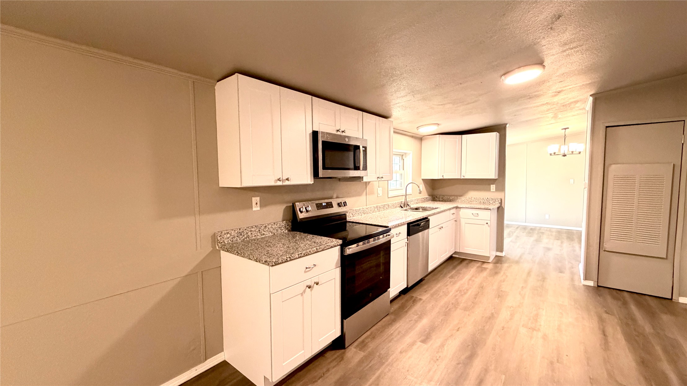 1445 N 237 Road Mounds OK 74047