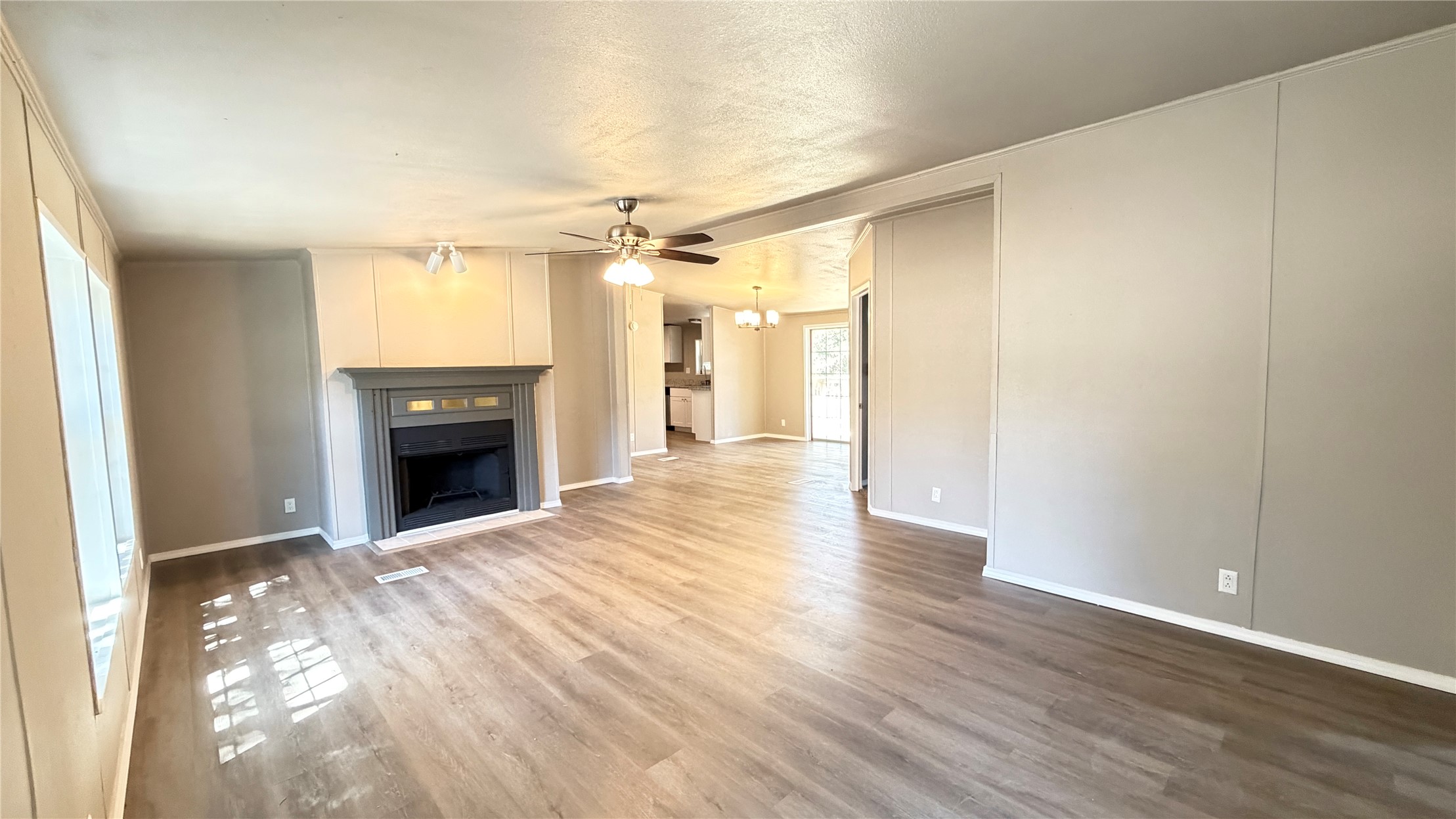 1445 N 237 Road Mounds OK 74047