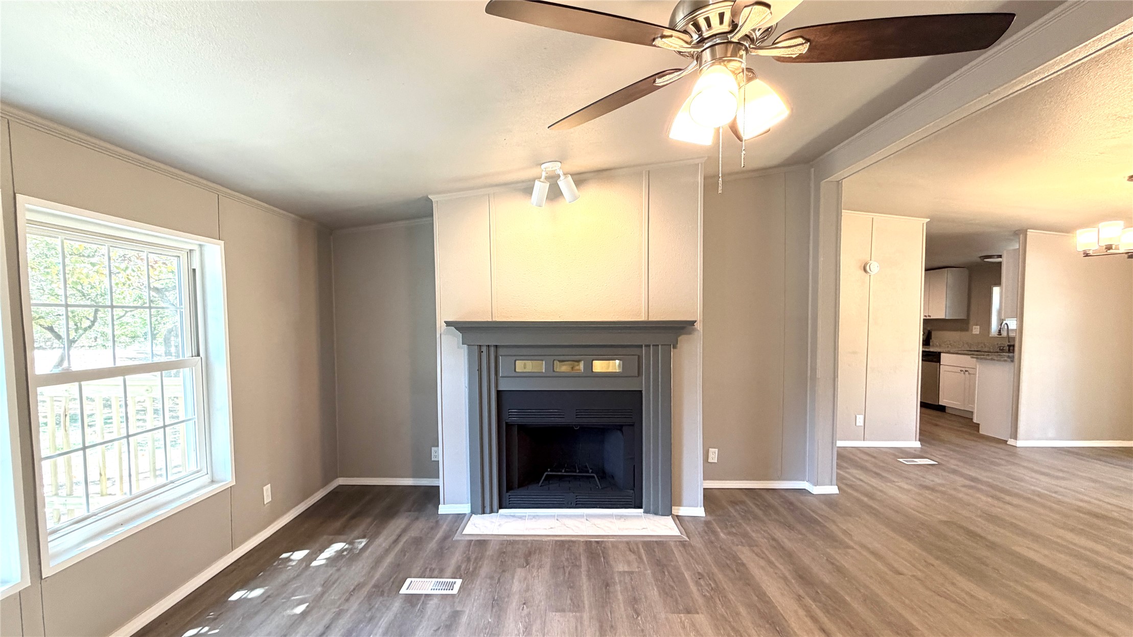 1445 N 237 Road Mounds OK 74047