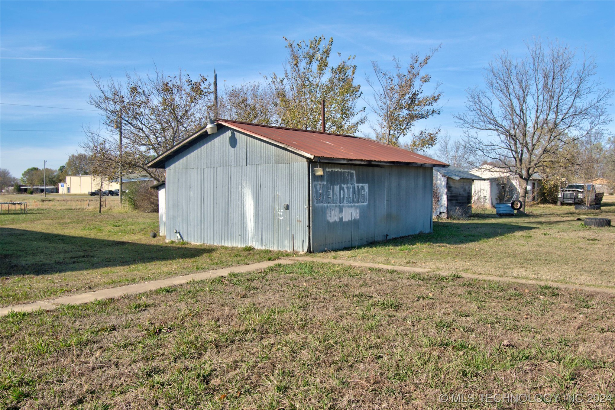 520 Oak Street Council Hill OK 74428