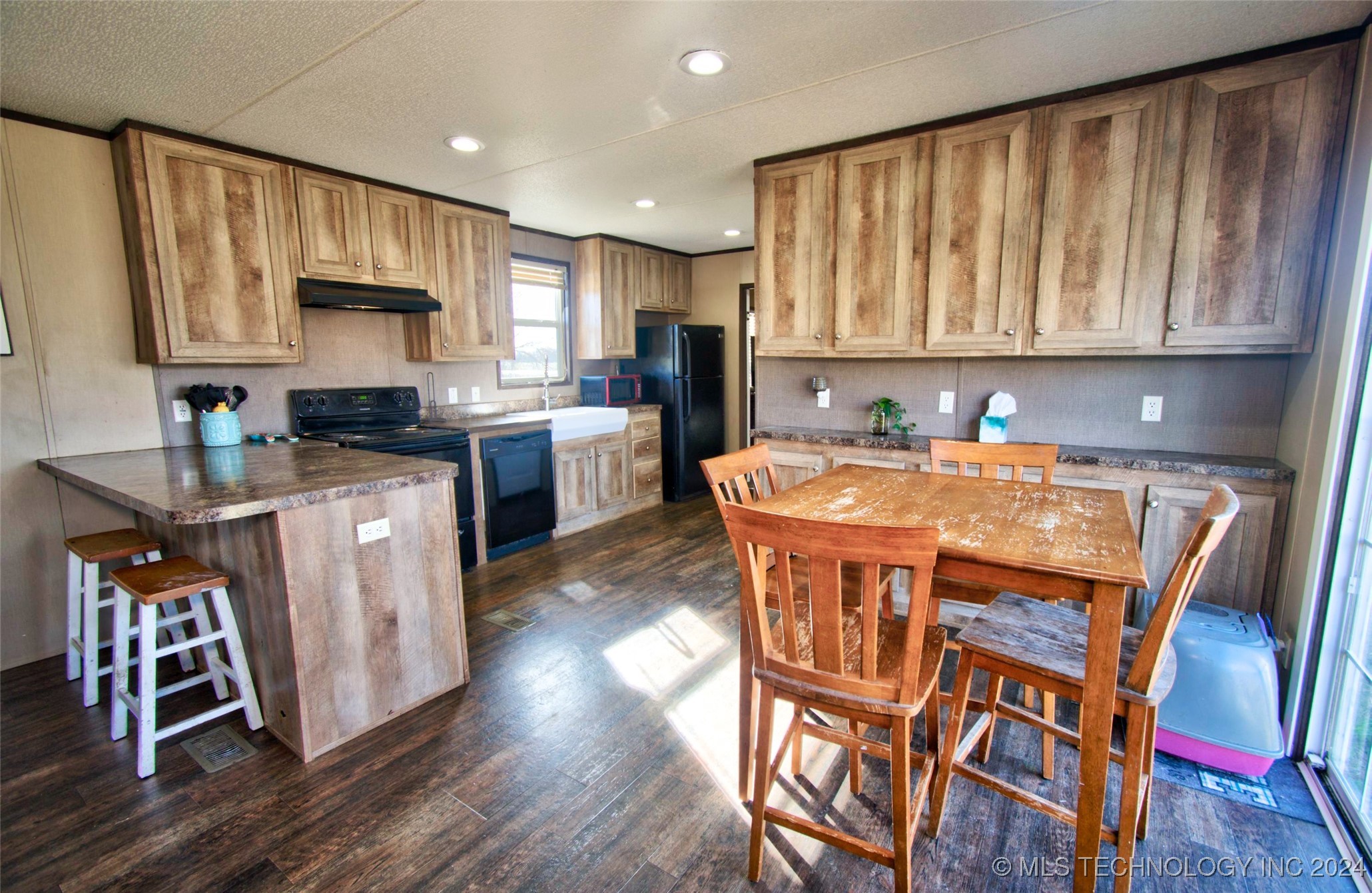 520 Oak Street Council Hill OK 74428