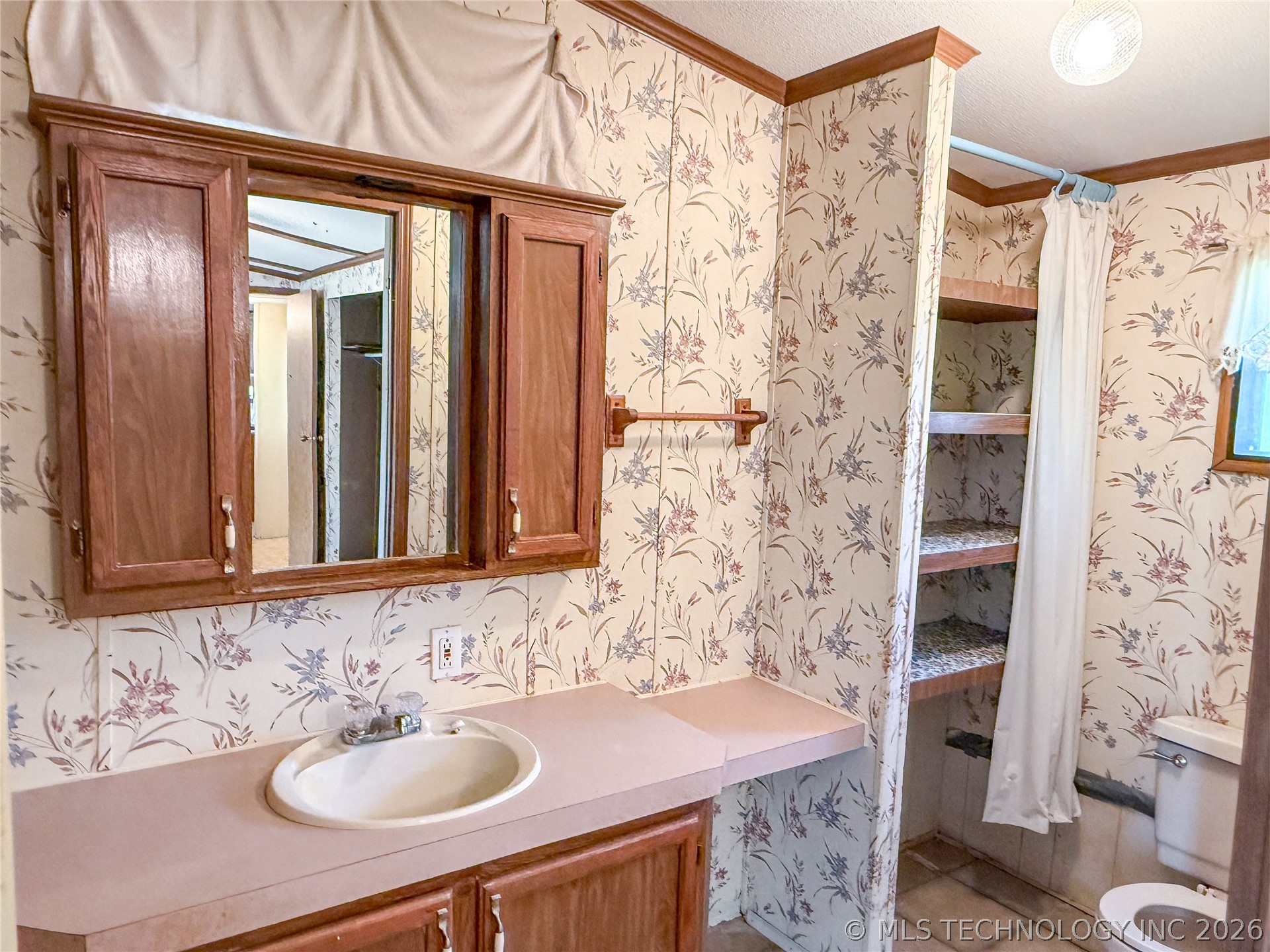 203 E Watova Street Talala OK 74080