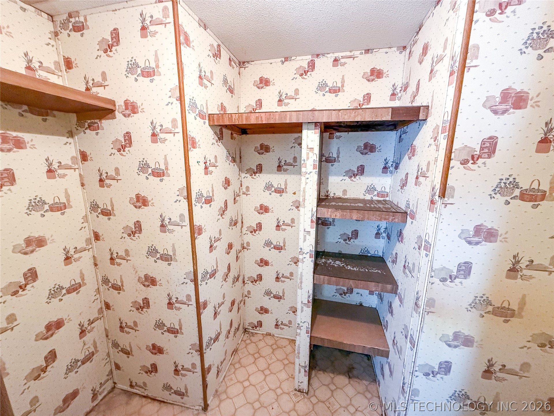 203 E Watova Street Talala OK 74080