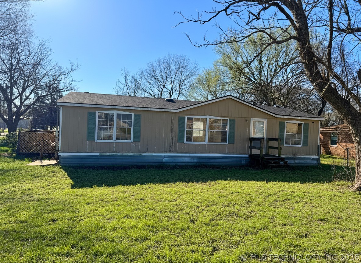111 W Bryan Calera OK 74730