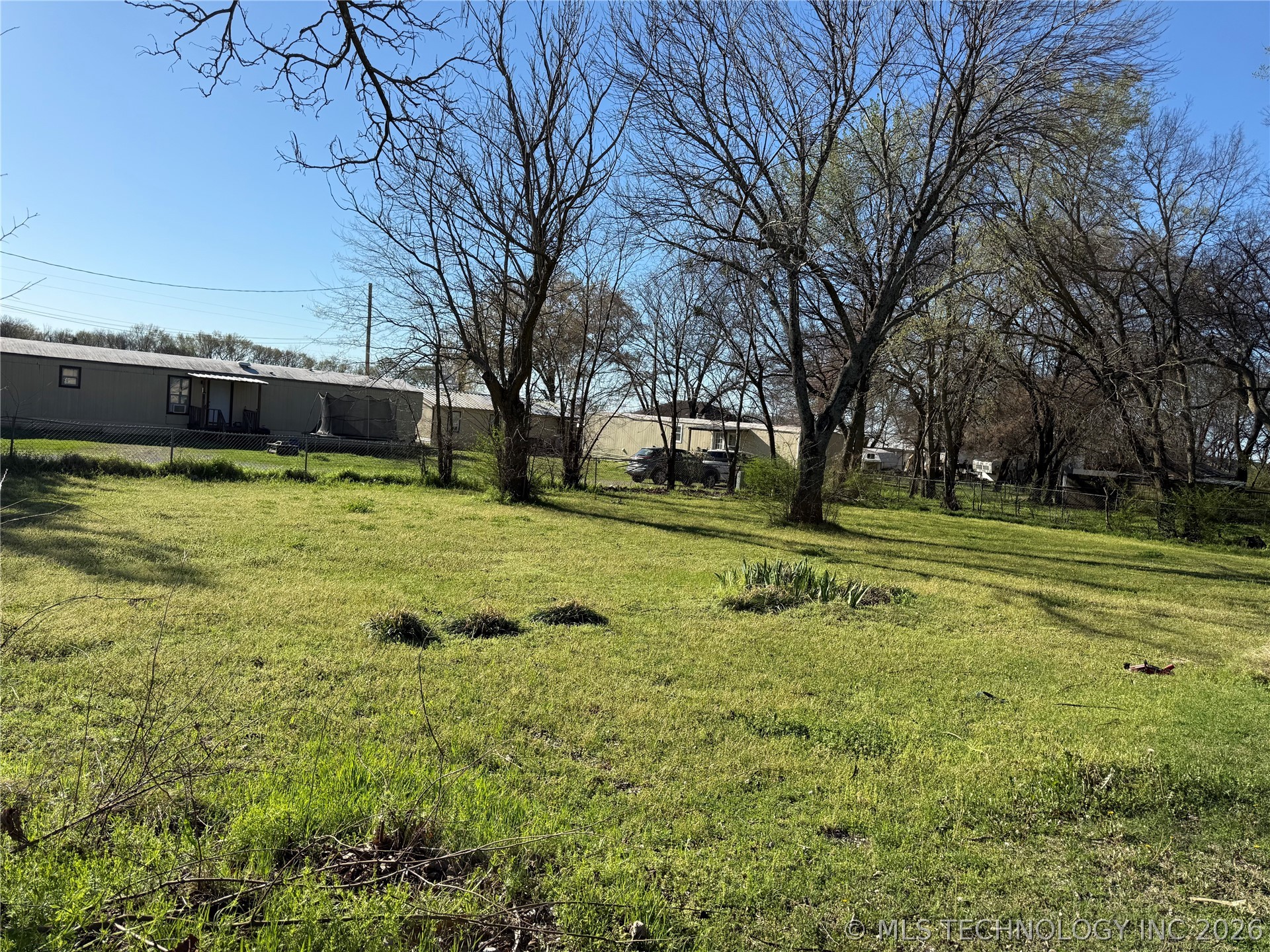 111 W Bryan Calera OK 74730