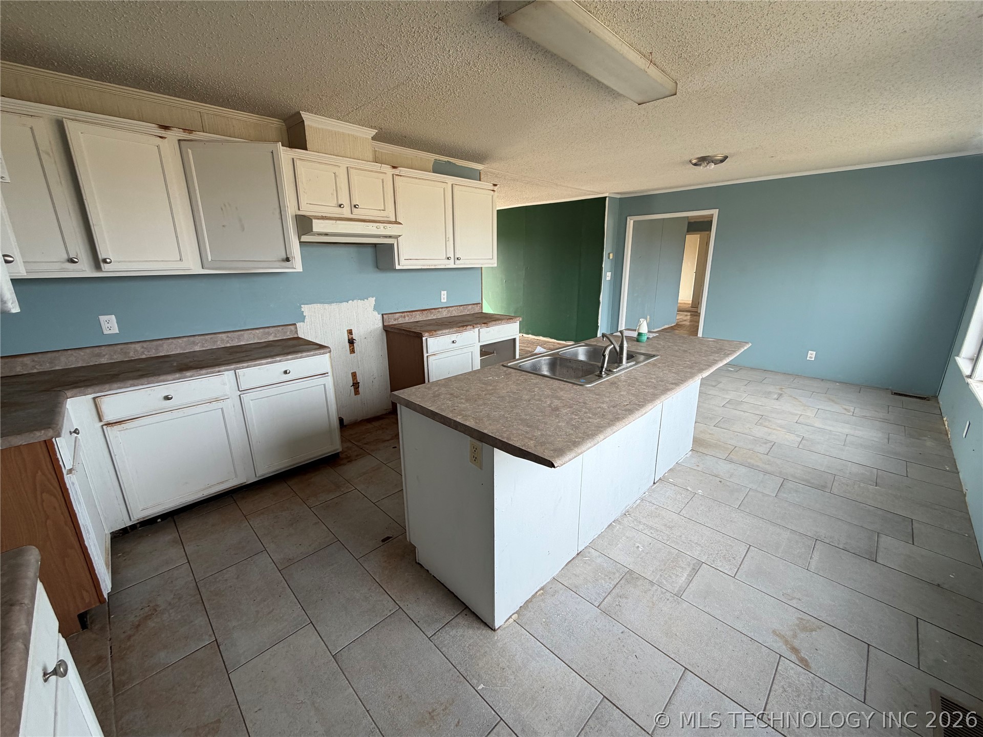 69251 E 290 Grove OK 74344