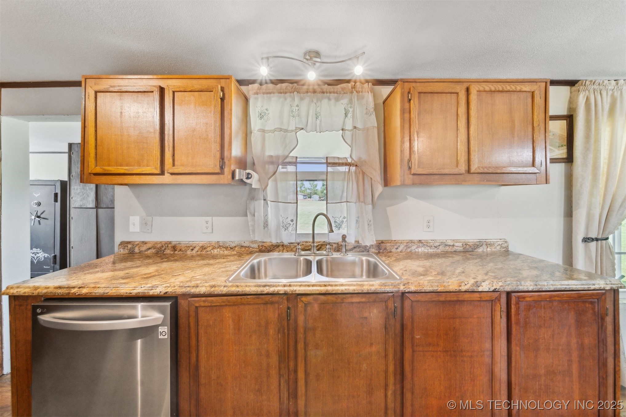 9348 W 620 Road Inola OK 74036