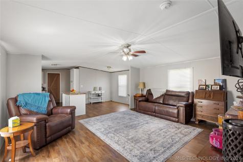 297 E Paudom Avenue Prue OK 74060