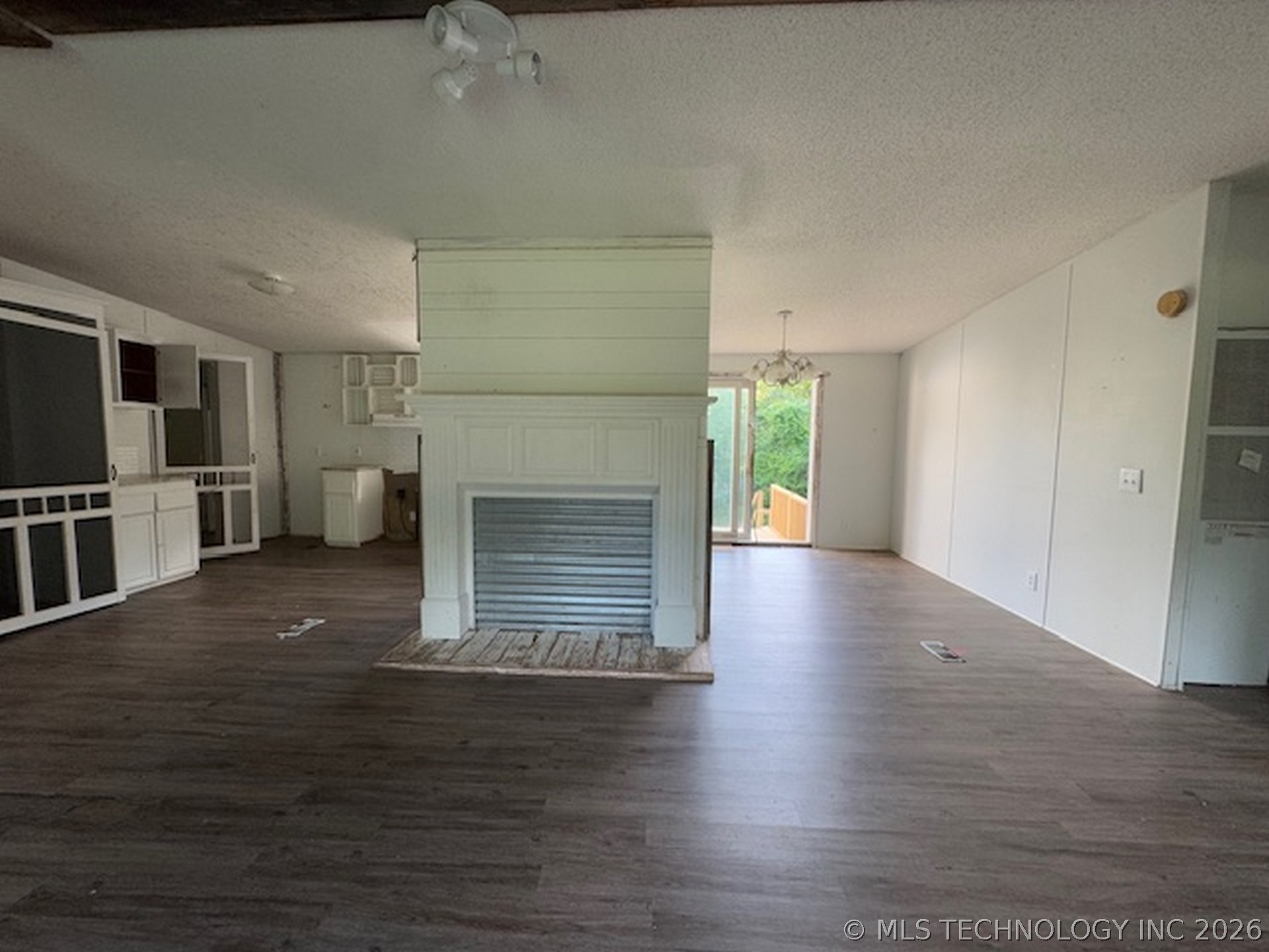 471778 E 779 Road Stilwell OK 74960