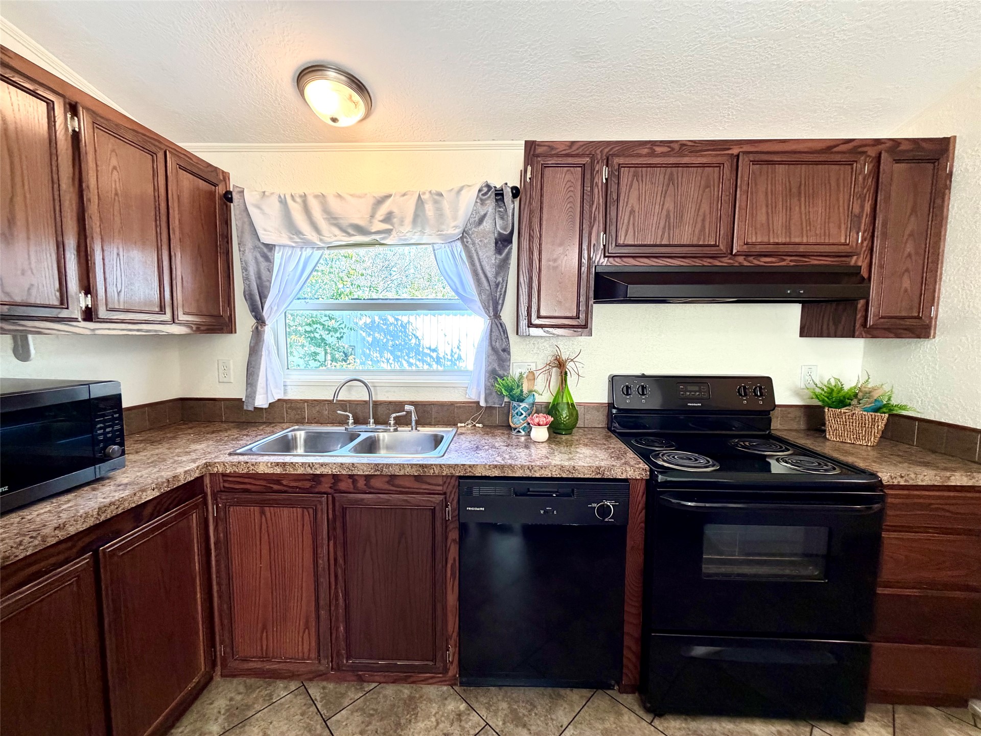 118 Dogwood Wilson OK 73463