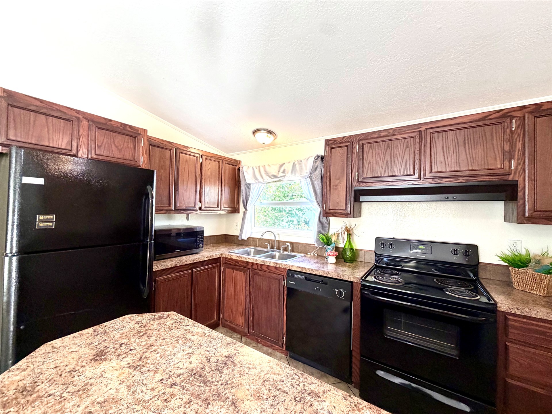 118 Dogwood Wilson OK 73463