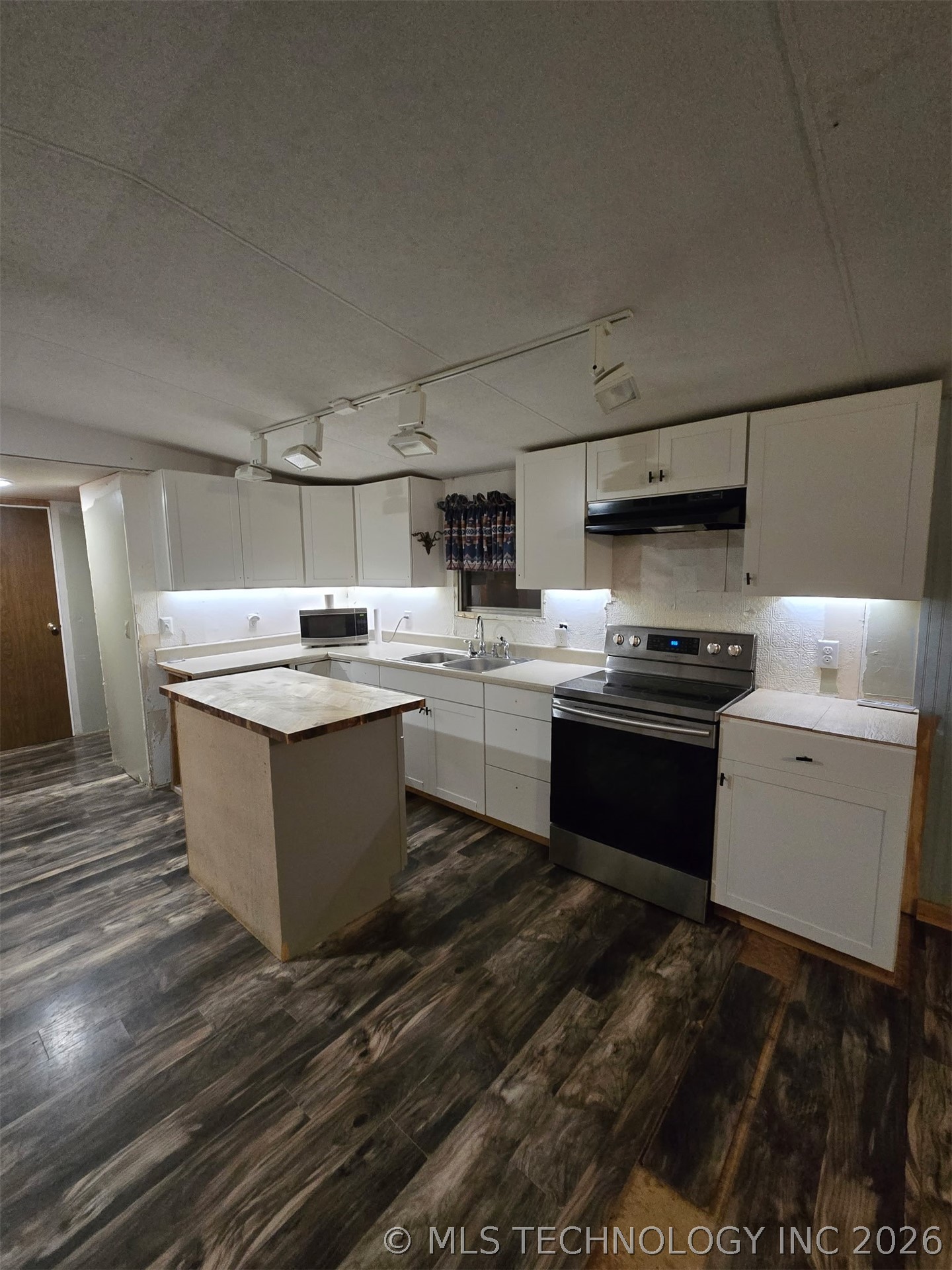 7292 W Fuller Tishomingo OK 73460