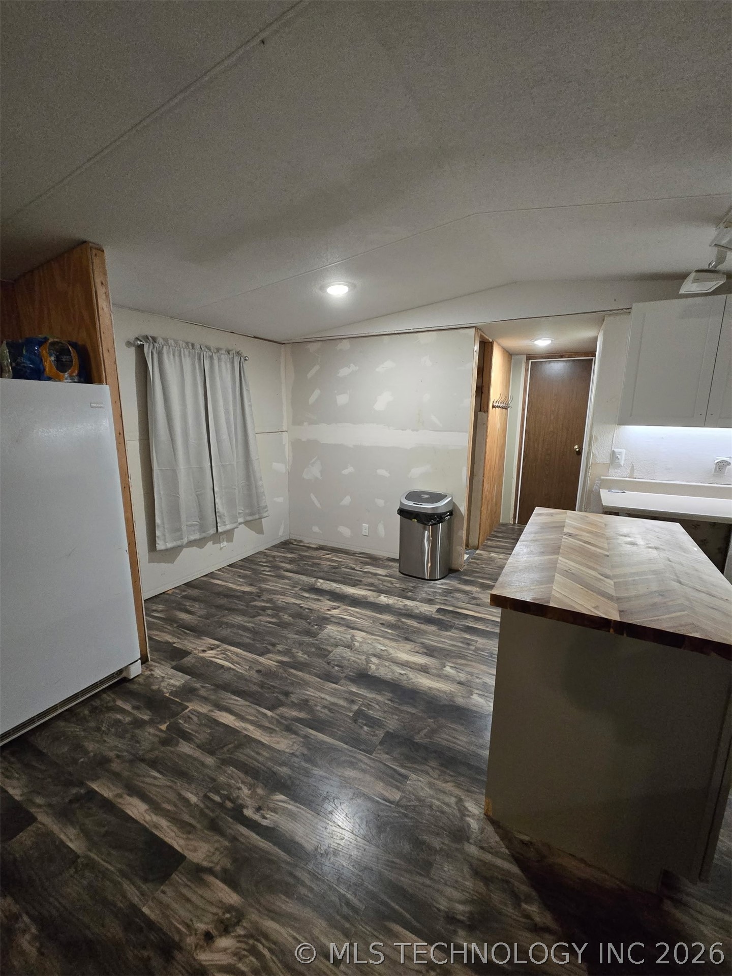 7292 W Fuller Tishomingo OK 73460