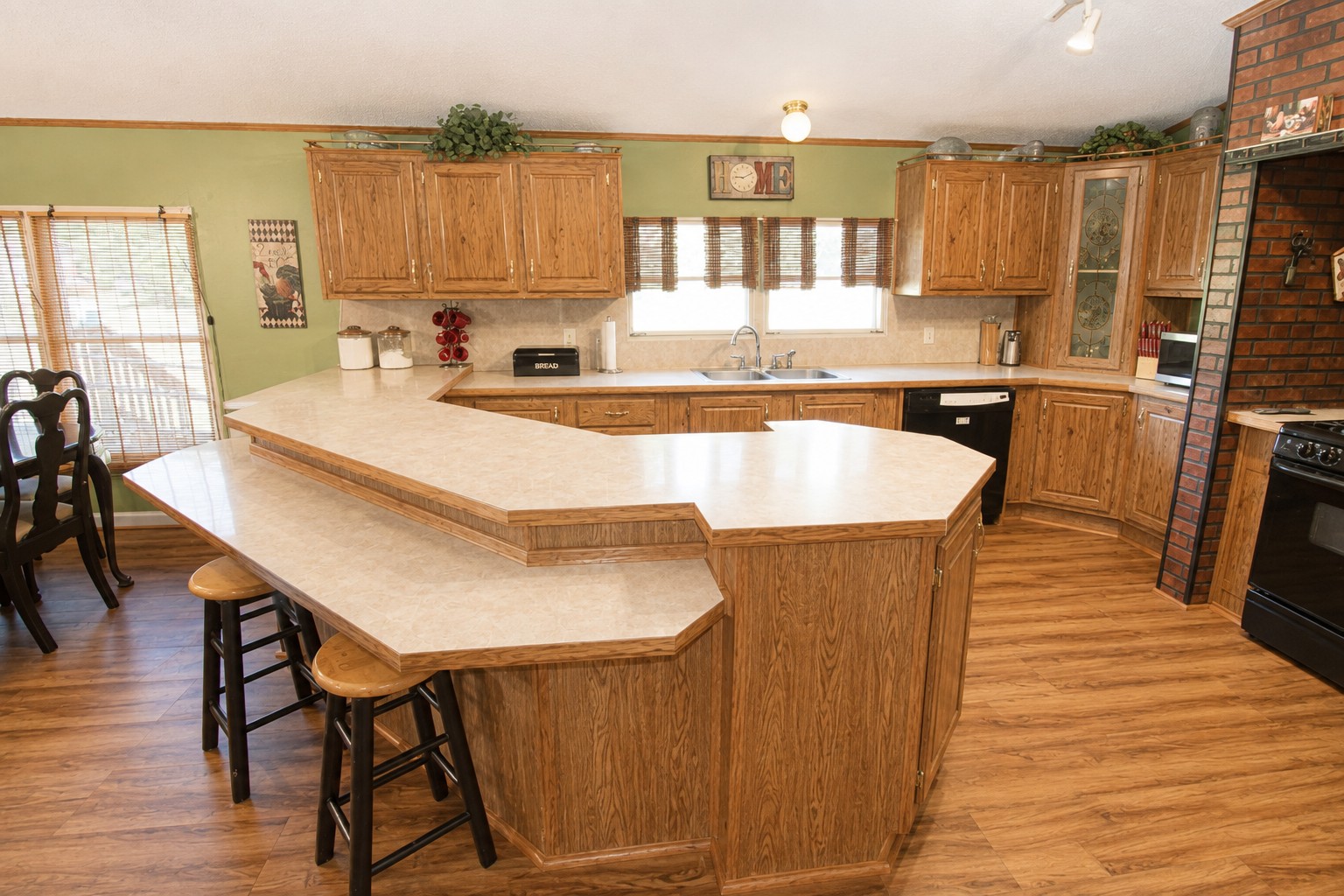 32656 S 549 Road Cookson OK 74427