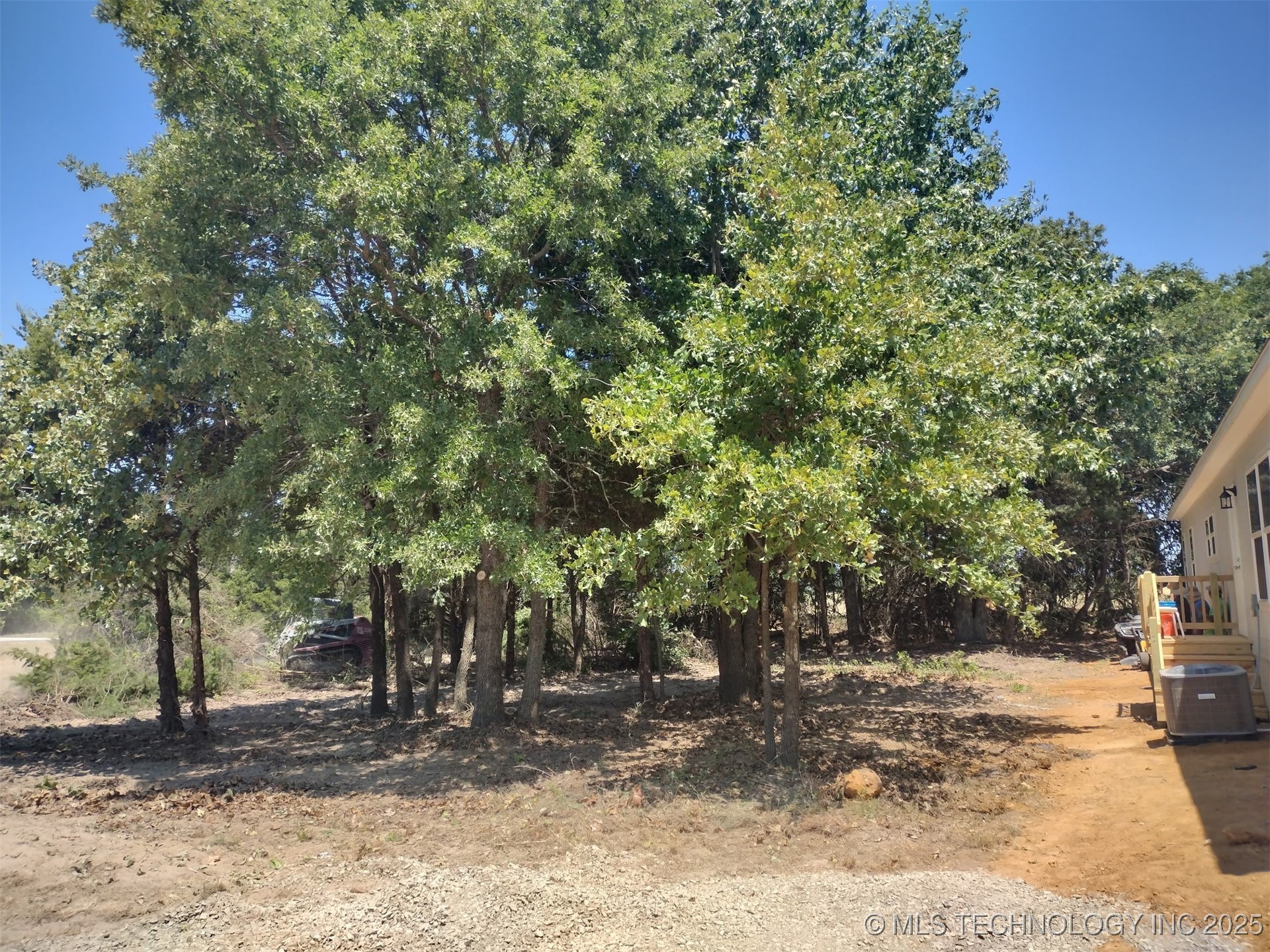 7977 Leavenworth Mead OK 73449