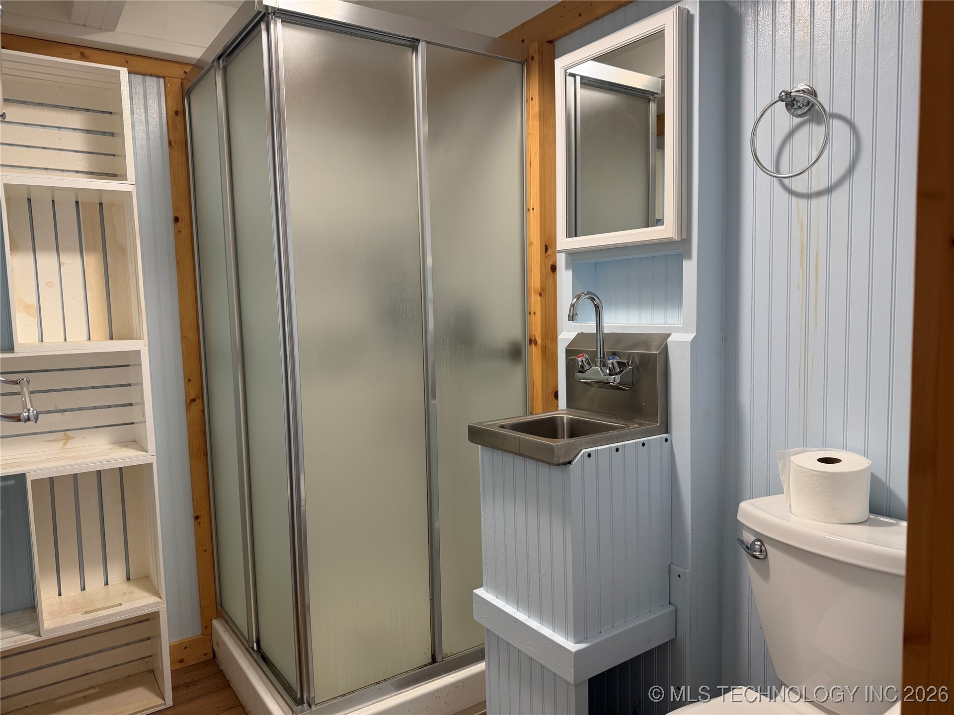 4 Goats Bluff Road Wister OK 74966