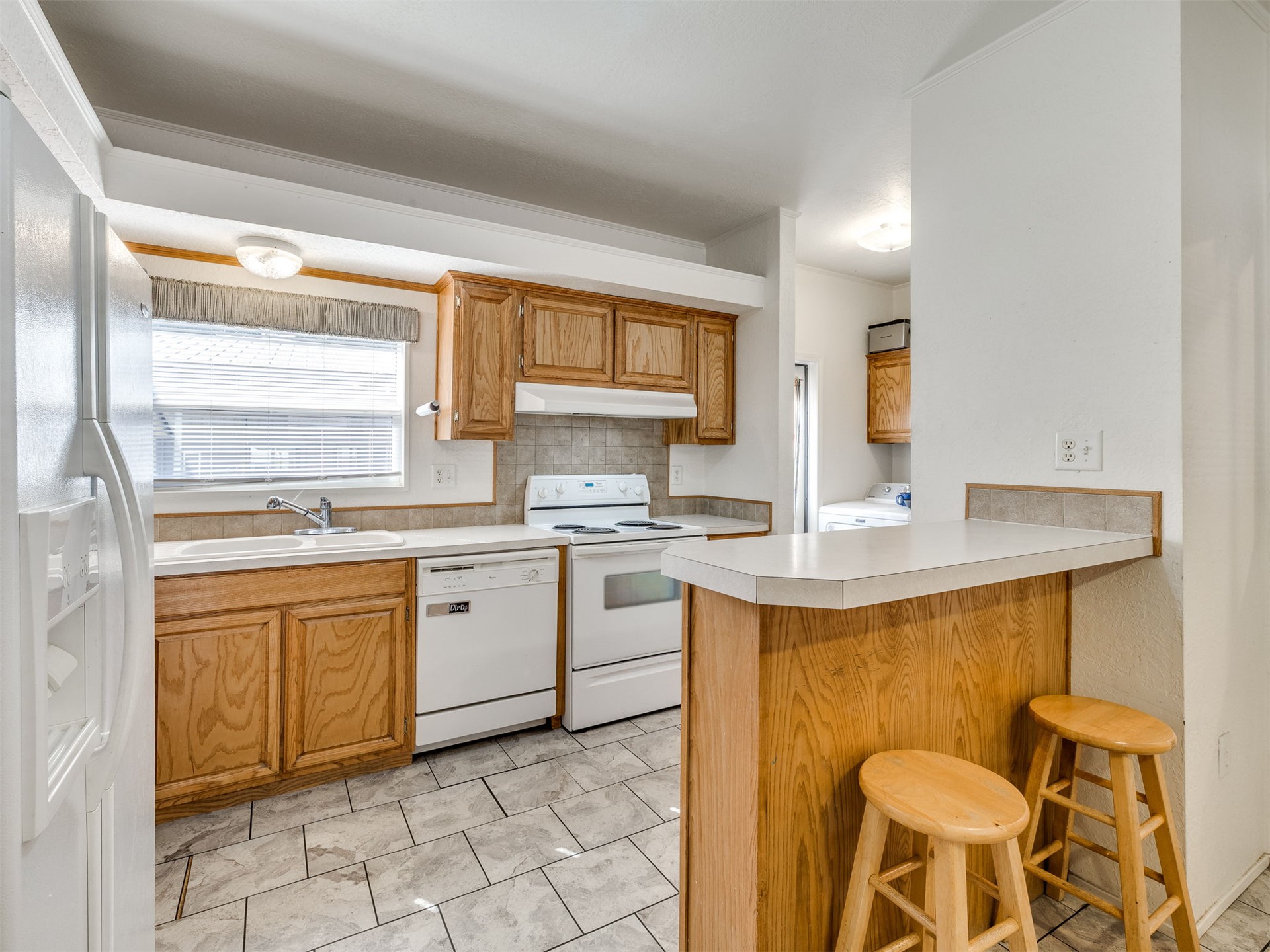 417861 E Branum S Checotah OK 74426