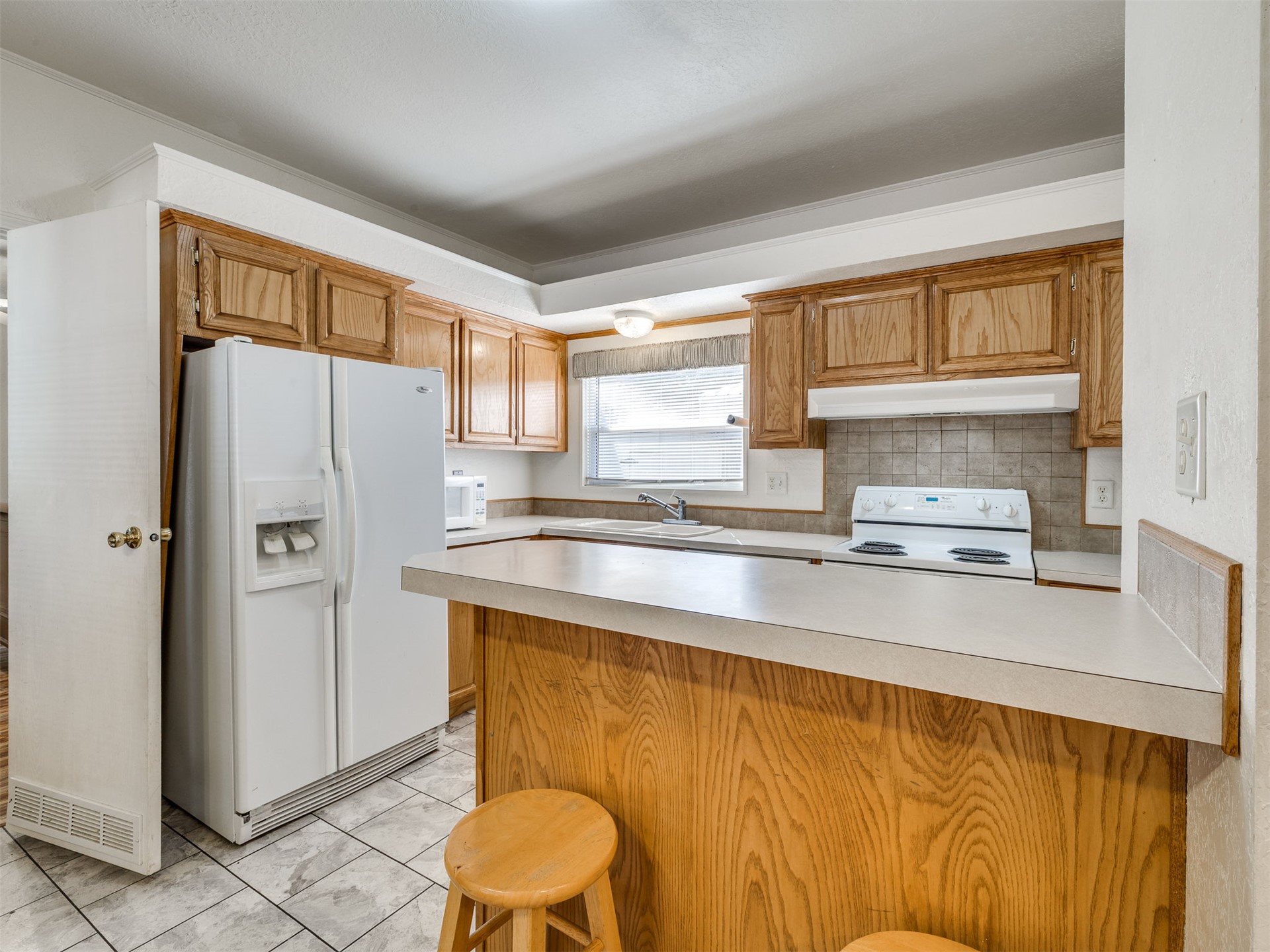 417861 E Branum S Checotah OK 74426