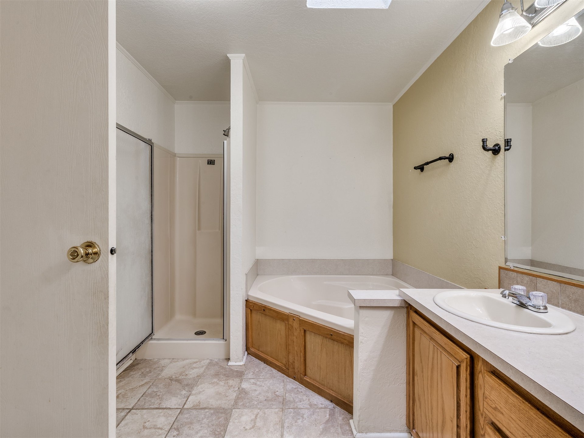 417861 E Branum S Checotah OK 74426