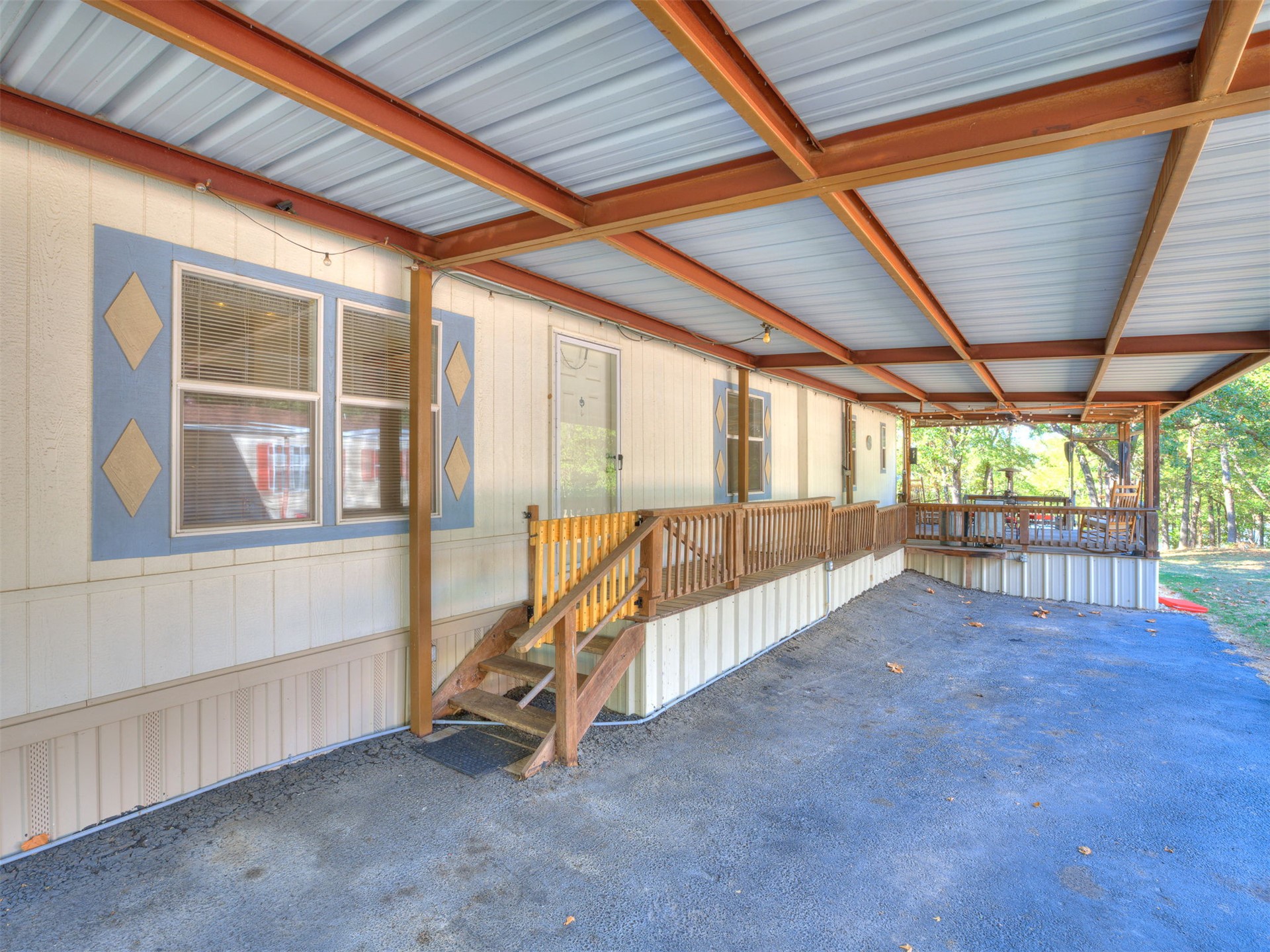 417861 E Branum S Checotah OK 74426