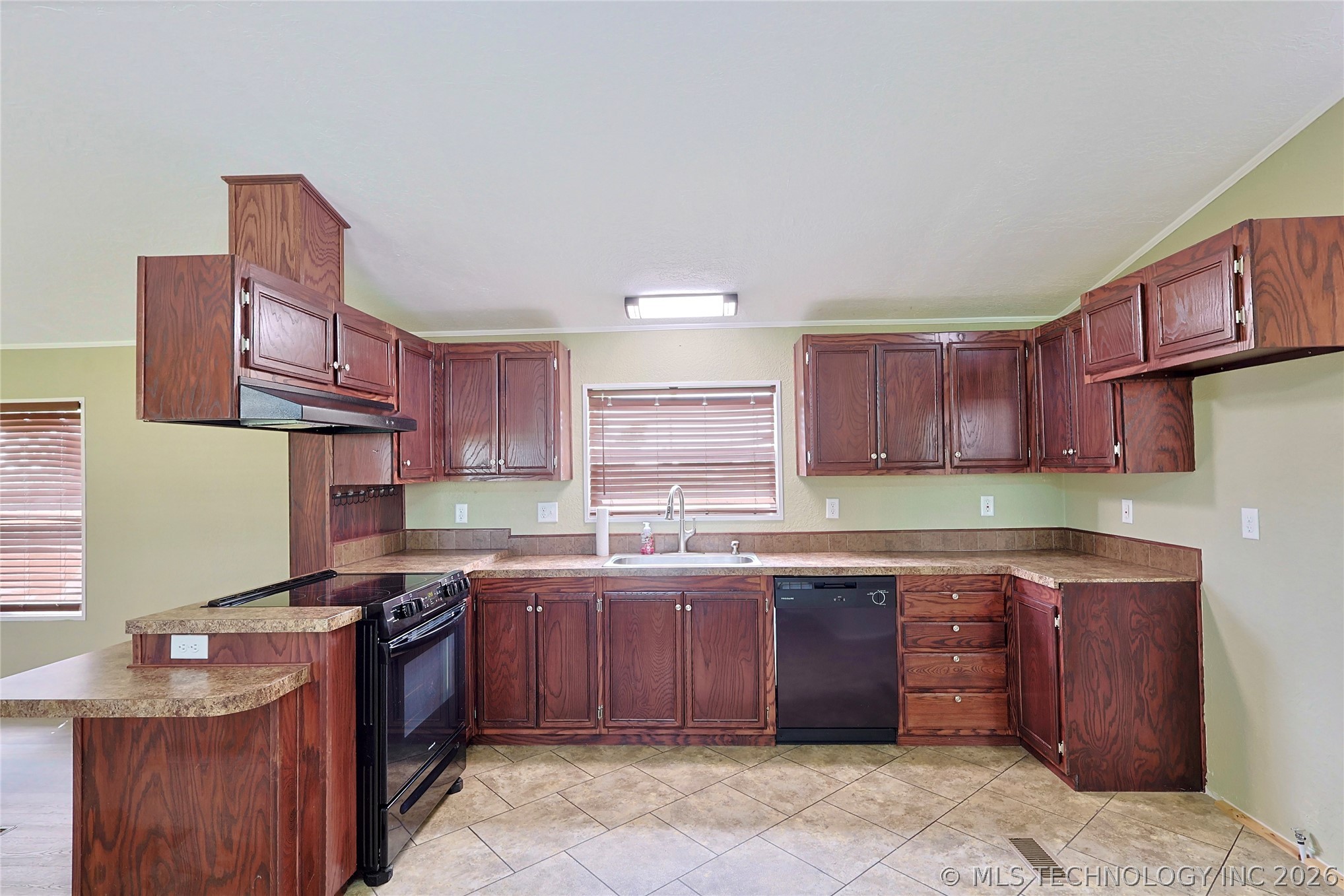 114165 S 4201 Road Checotah OK 74426