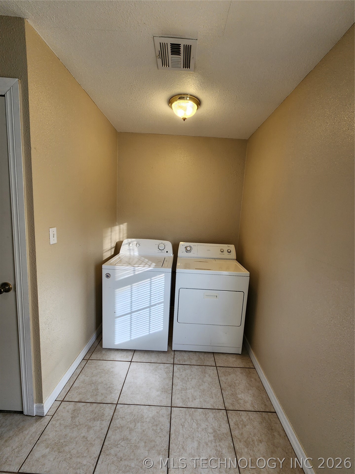 218 E 14th Ada OK 74820