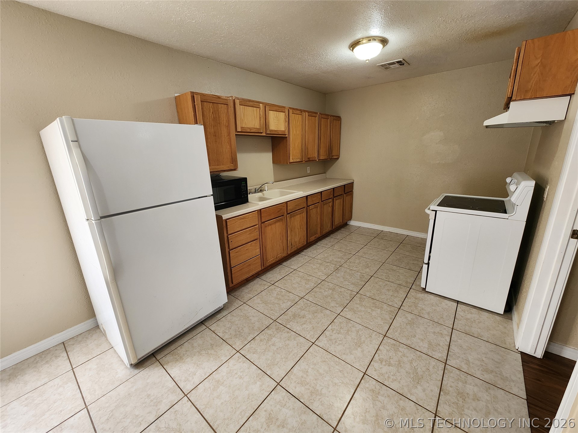 218 E 14th Ada OK 74820