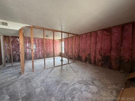 100 W Oak Webbers Falls OK 74470