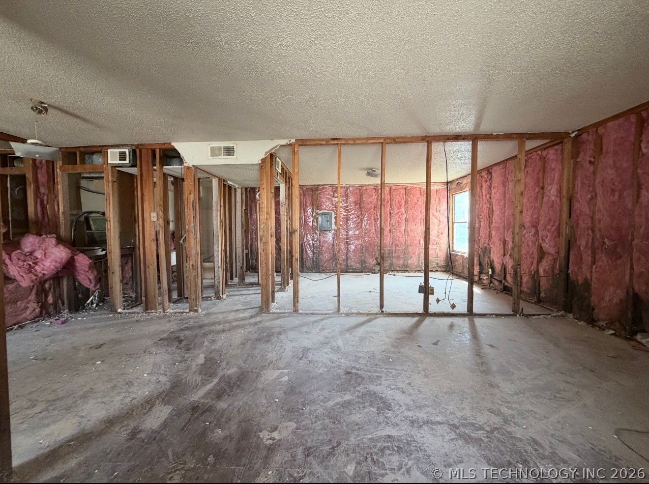 100 W Oak Webbers Falls OK 74470