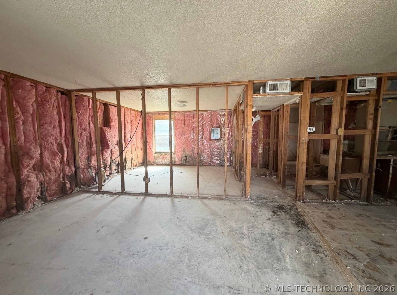 100 W Oak Webbers Falls OK 74470