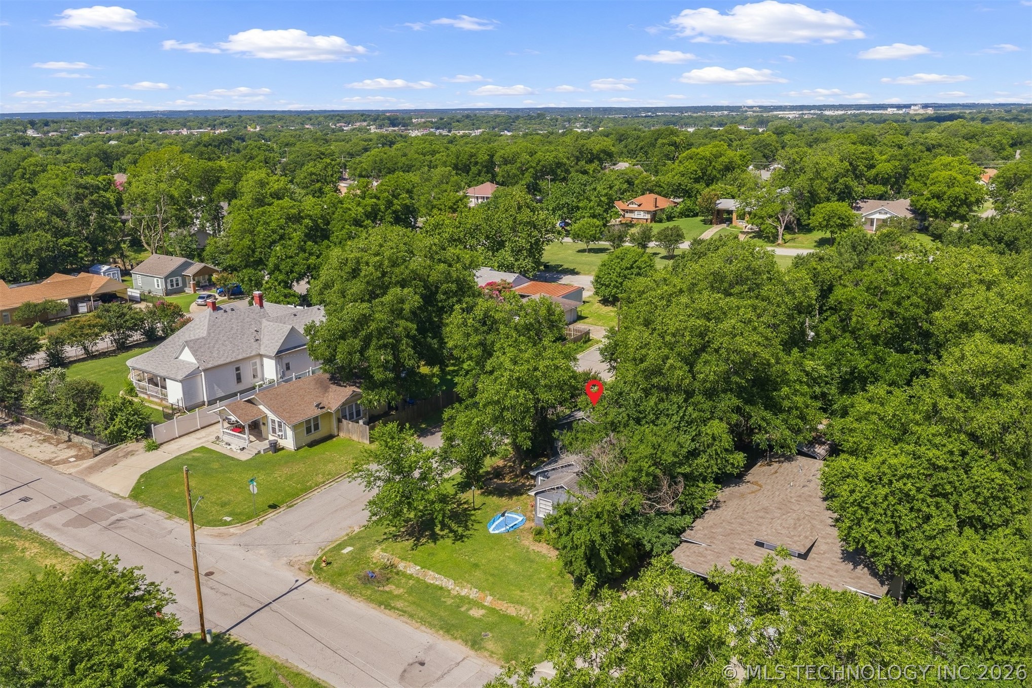 303 10th NW Ardmore OK 73401