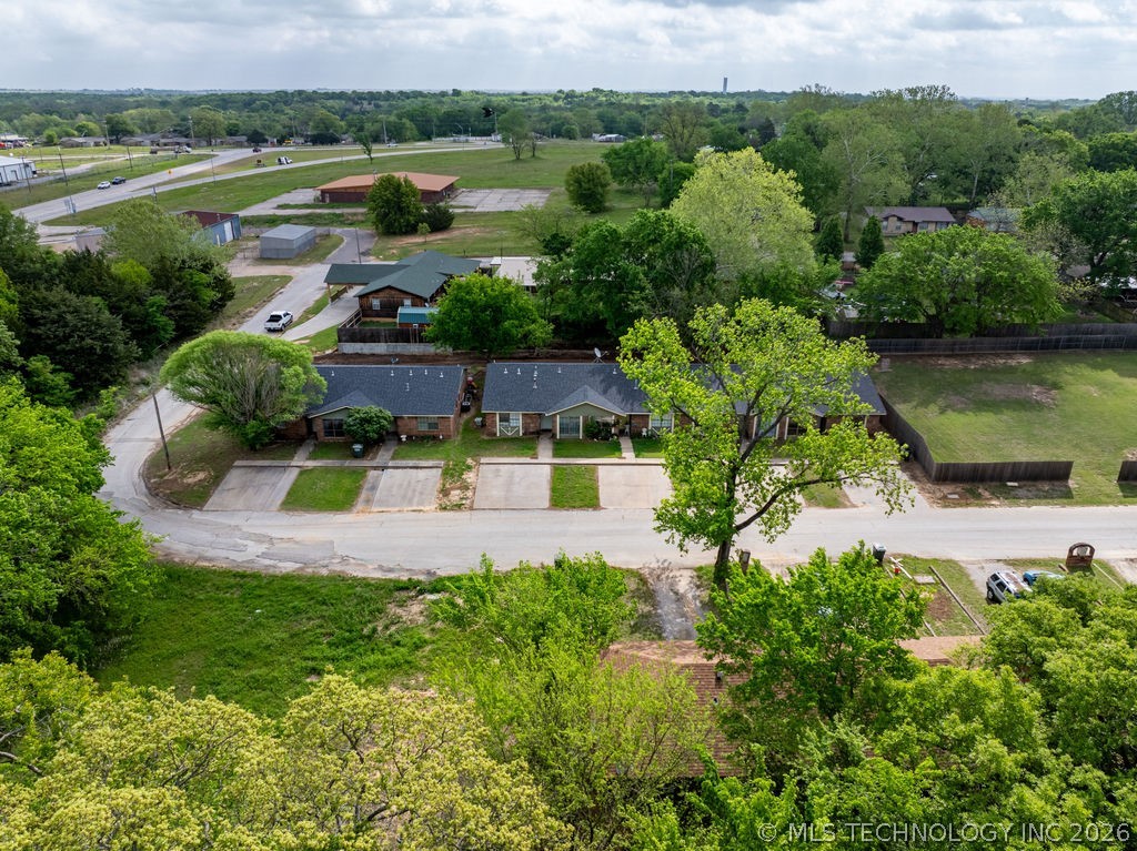 708 Oakdale Lane Madill OK 73446