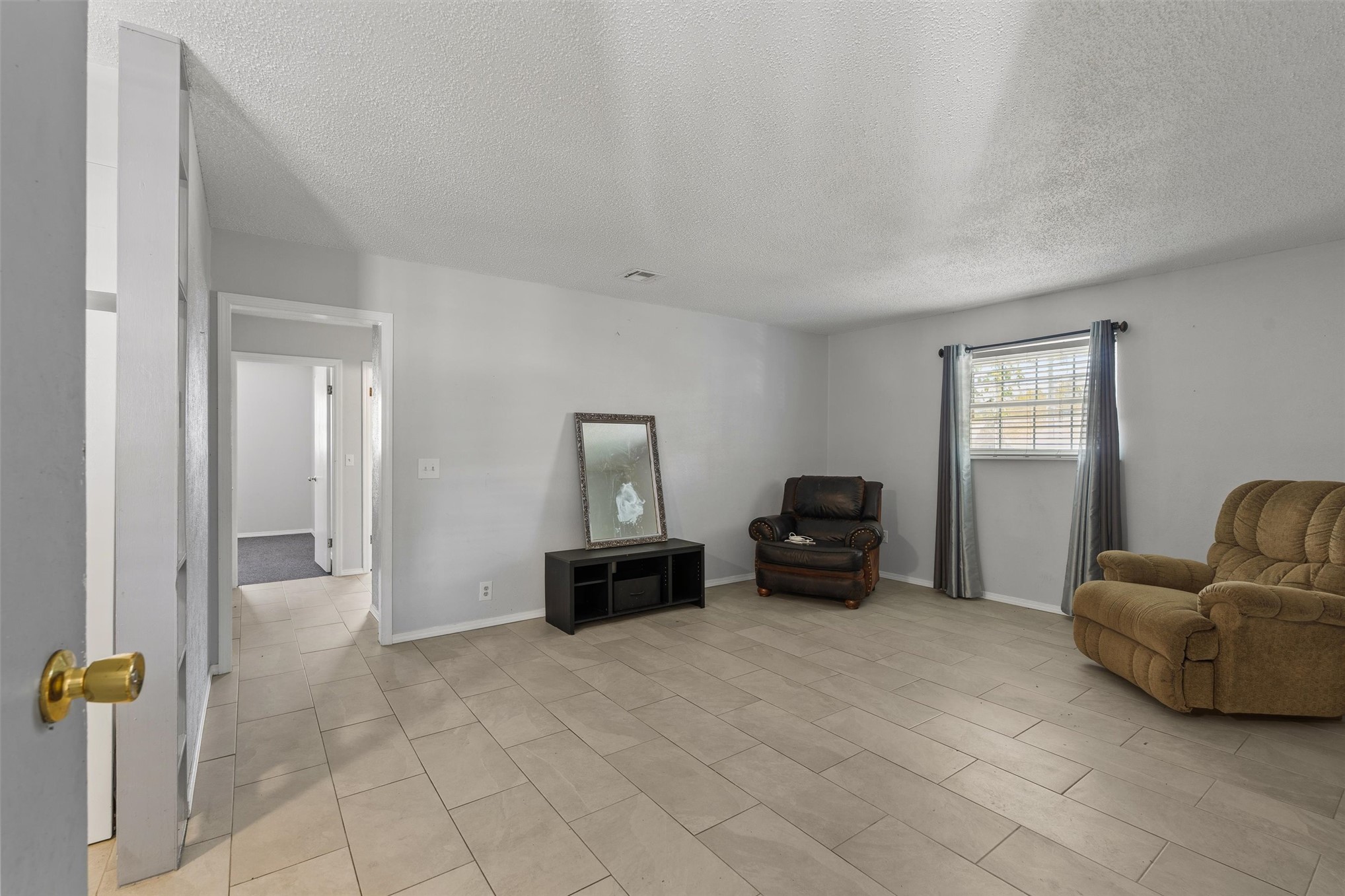425 S Seneca Bartlesville OK 74003