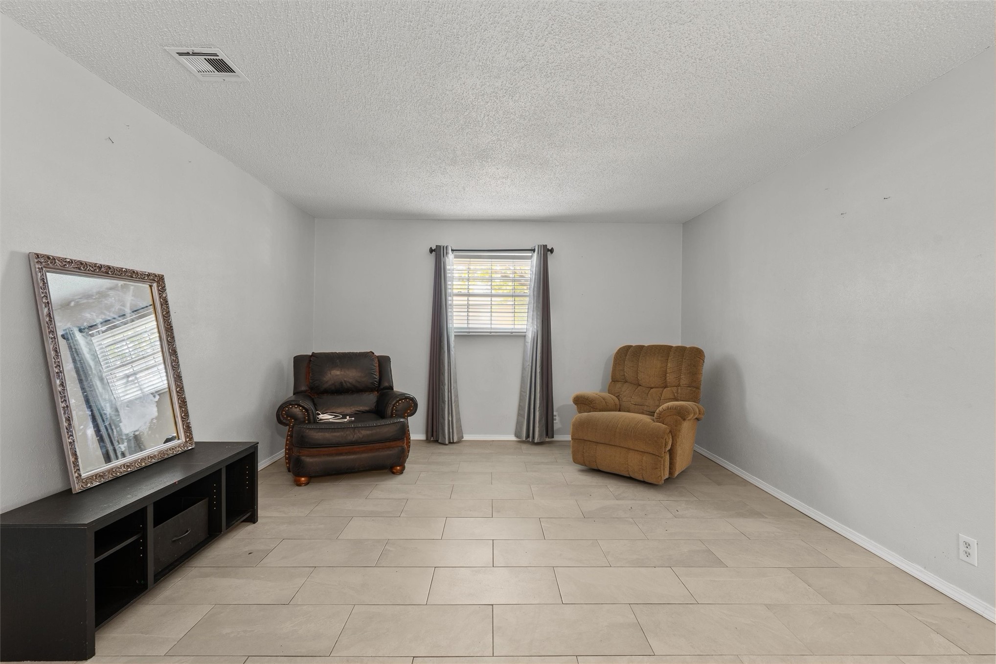 425 S Seneca Bartlesville OK 74003
