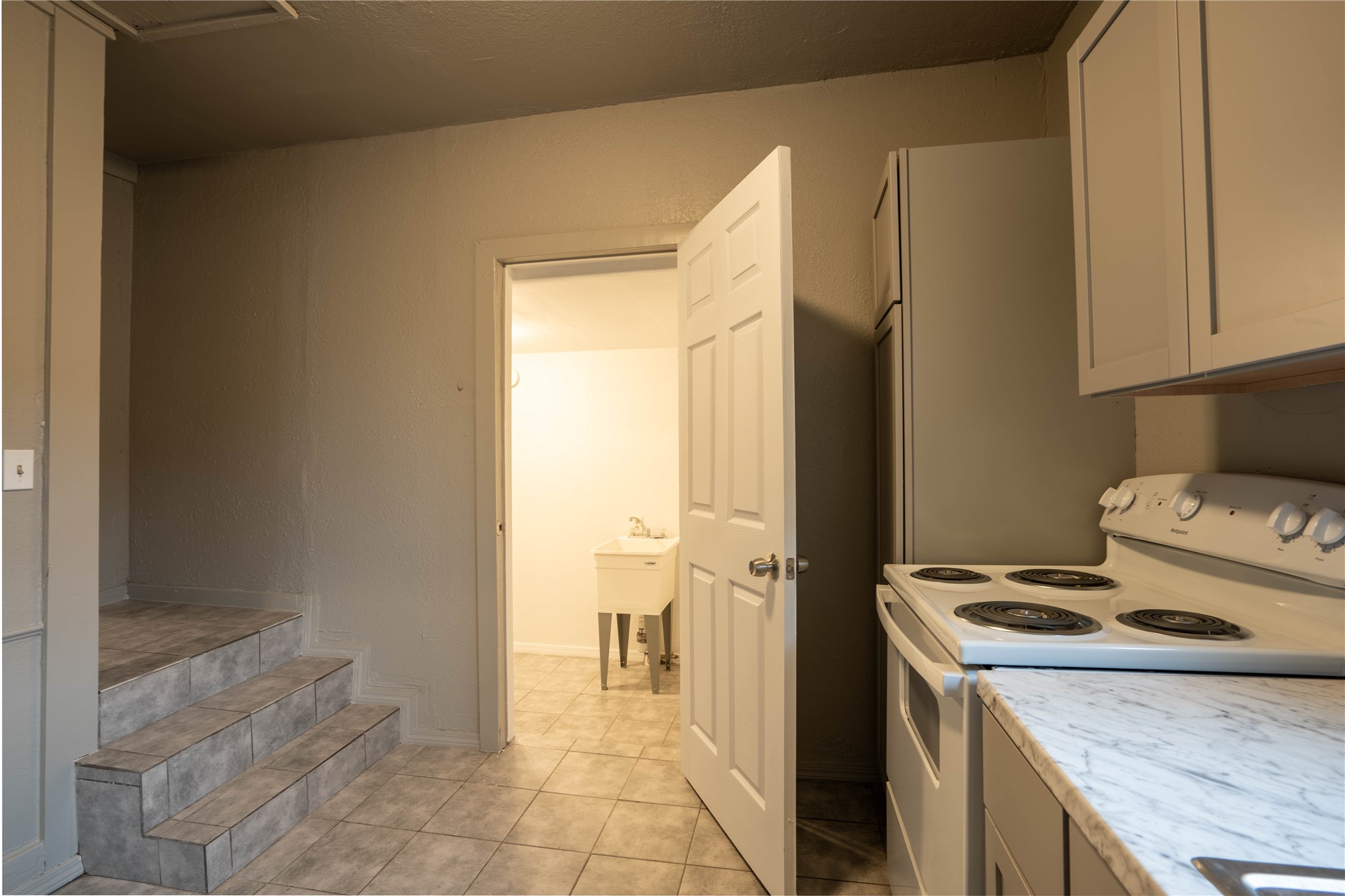 2009 E 2nd Street Tulsa OK 74104