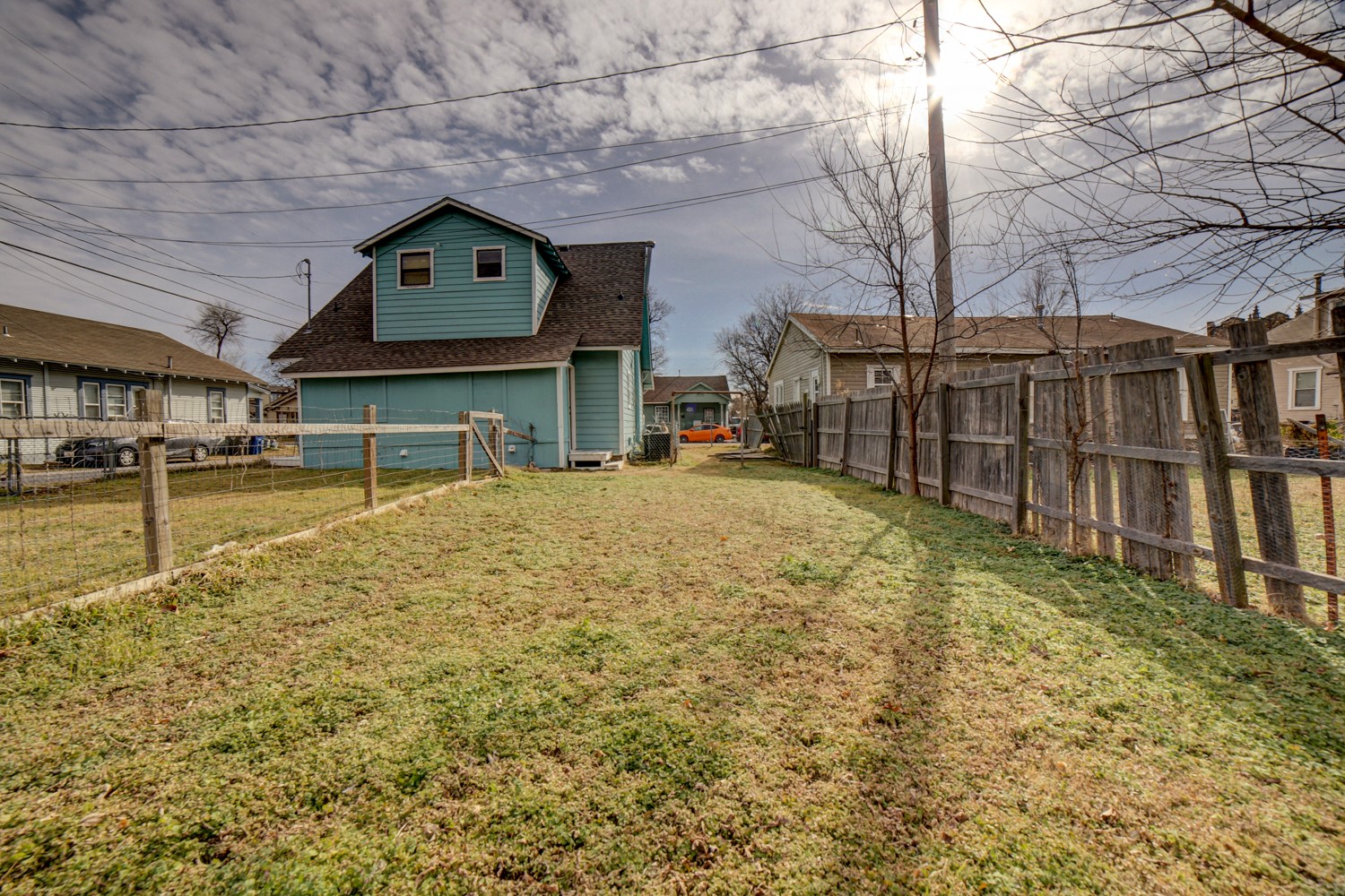 2009 E 2nd Street Tulsa OK 74104