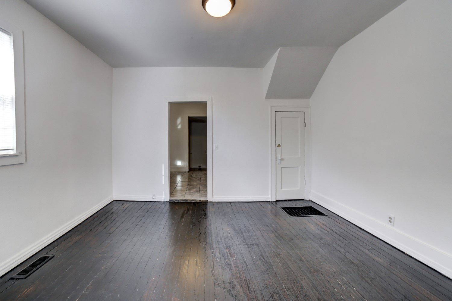 2009 E 2nd Street Tulsa OK 74104