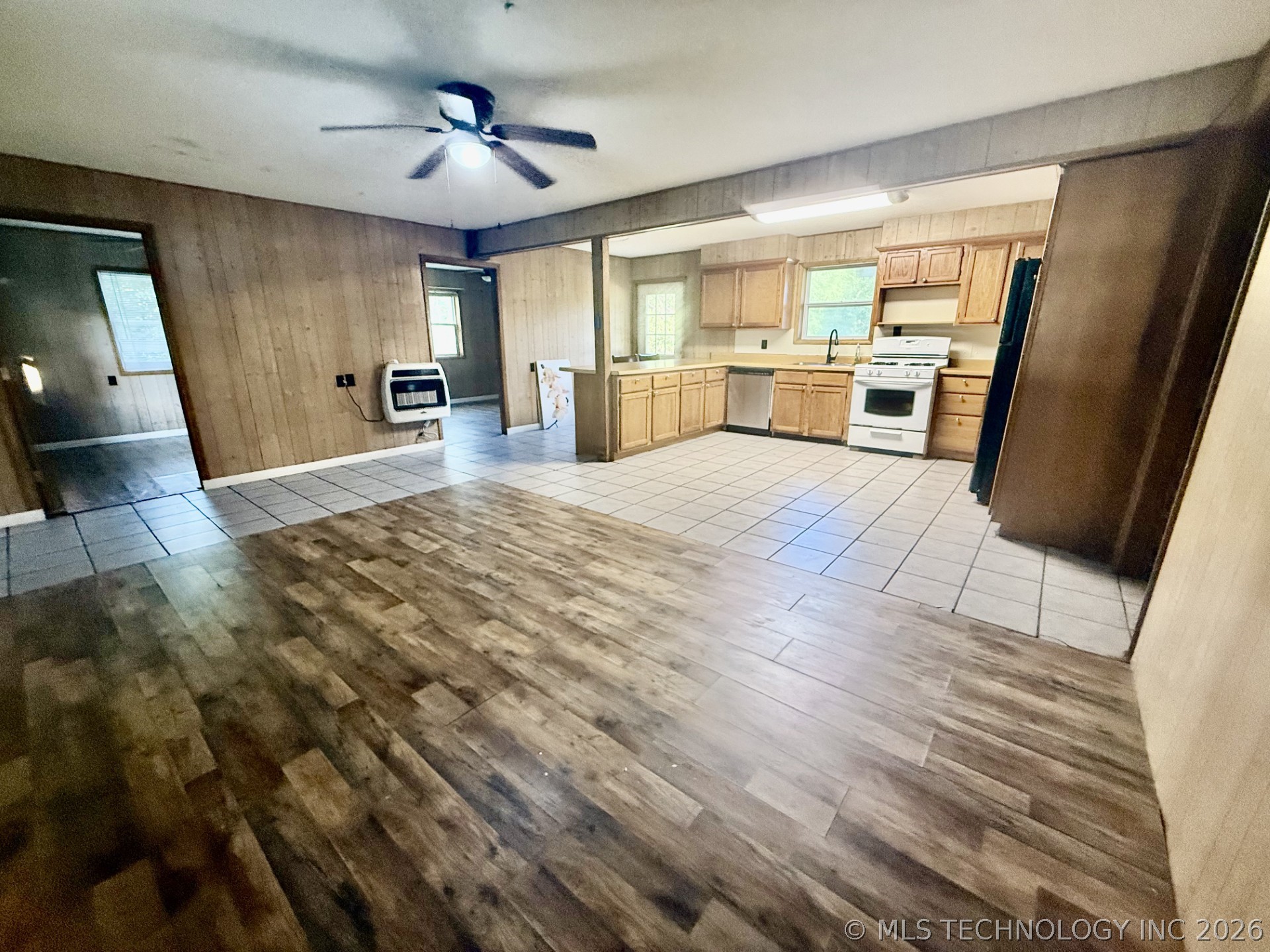 478 E Main Street Colcord OK 74338
