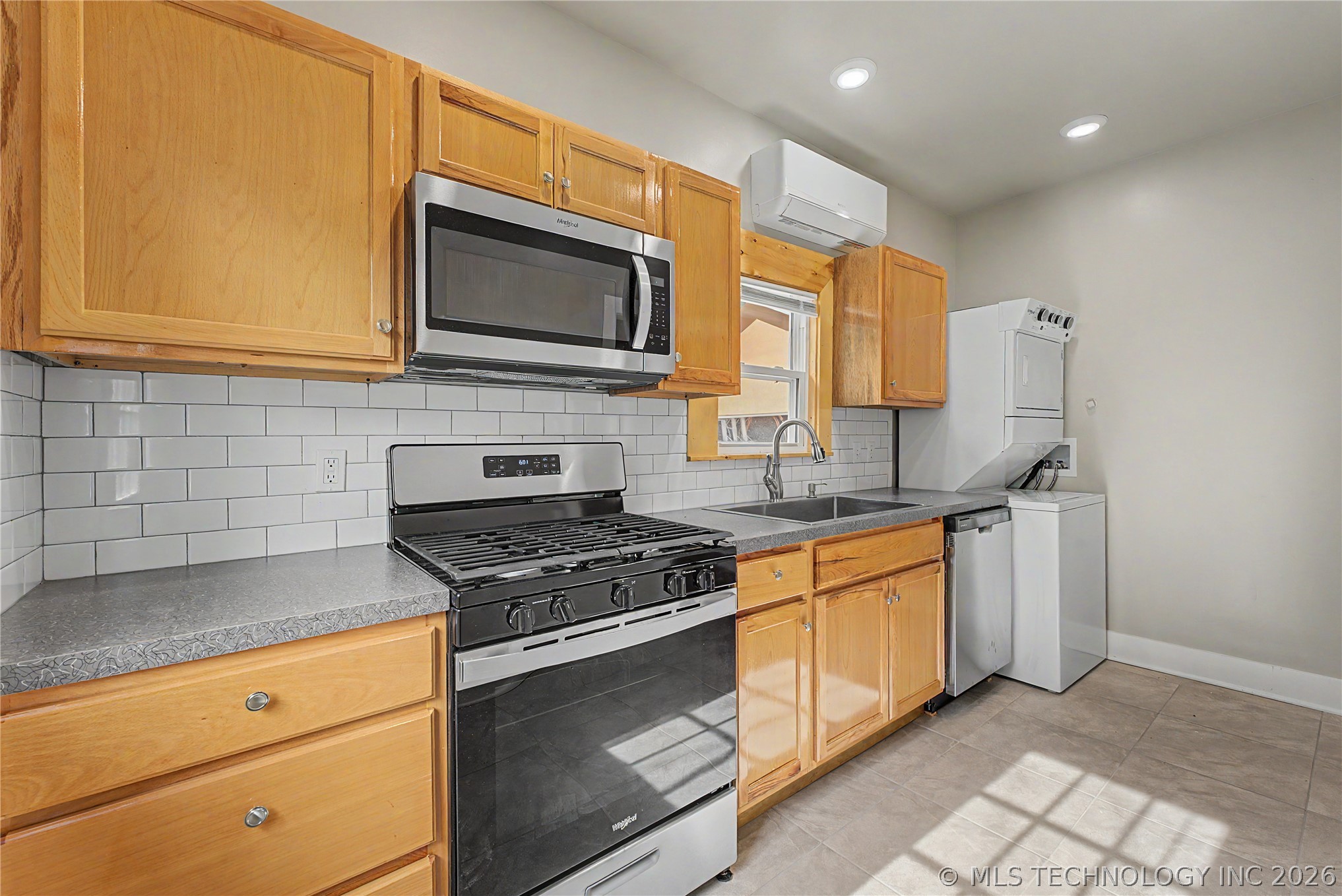 2015 E 2nd Street Tulsa OK 74104
