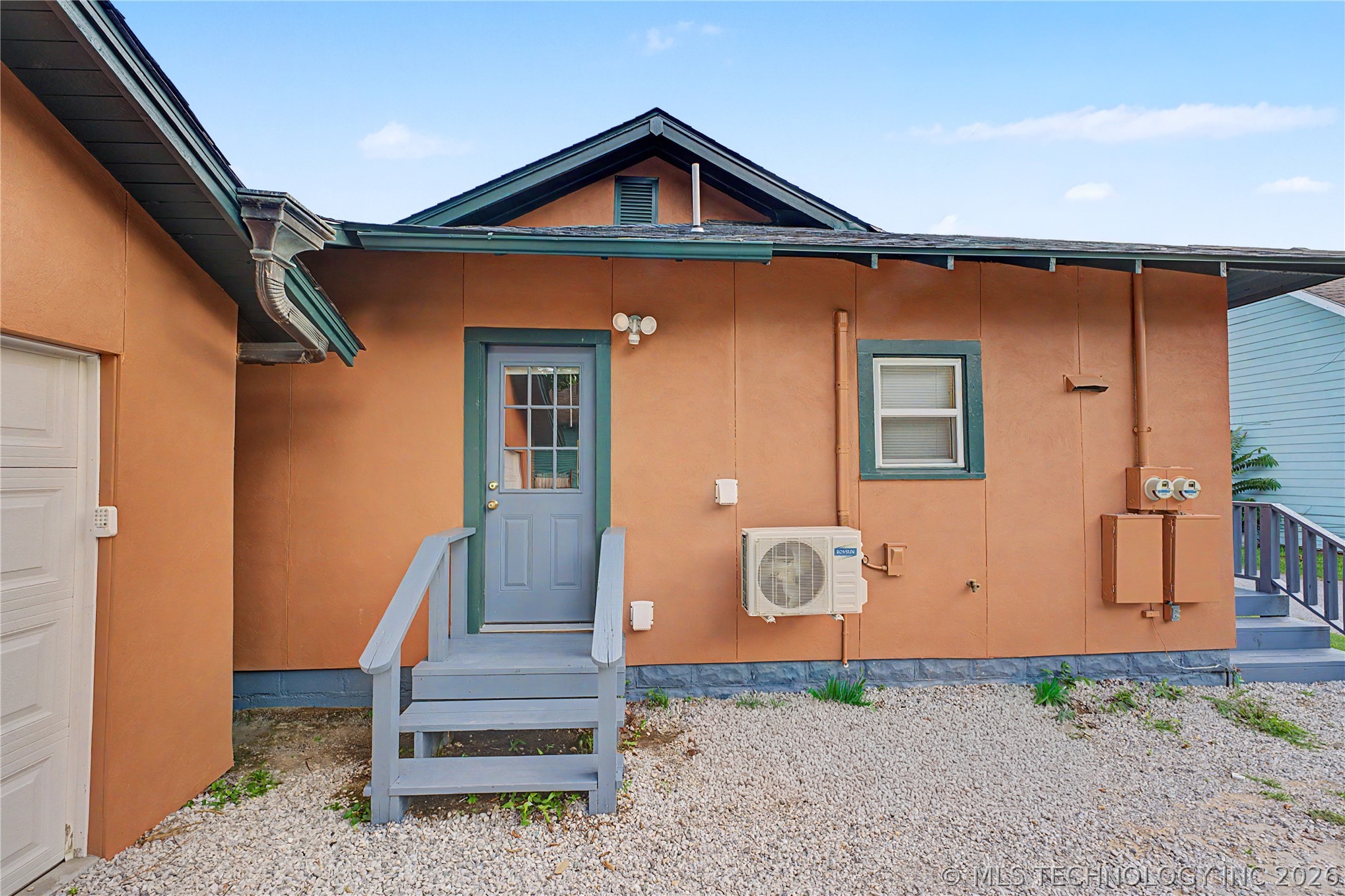 2015 E 2nd Street Tulsa OK 74104