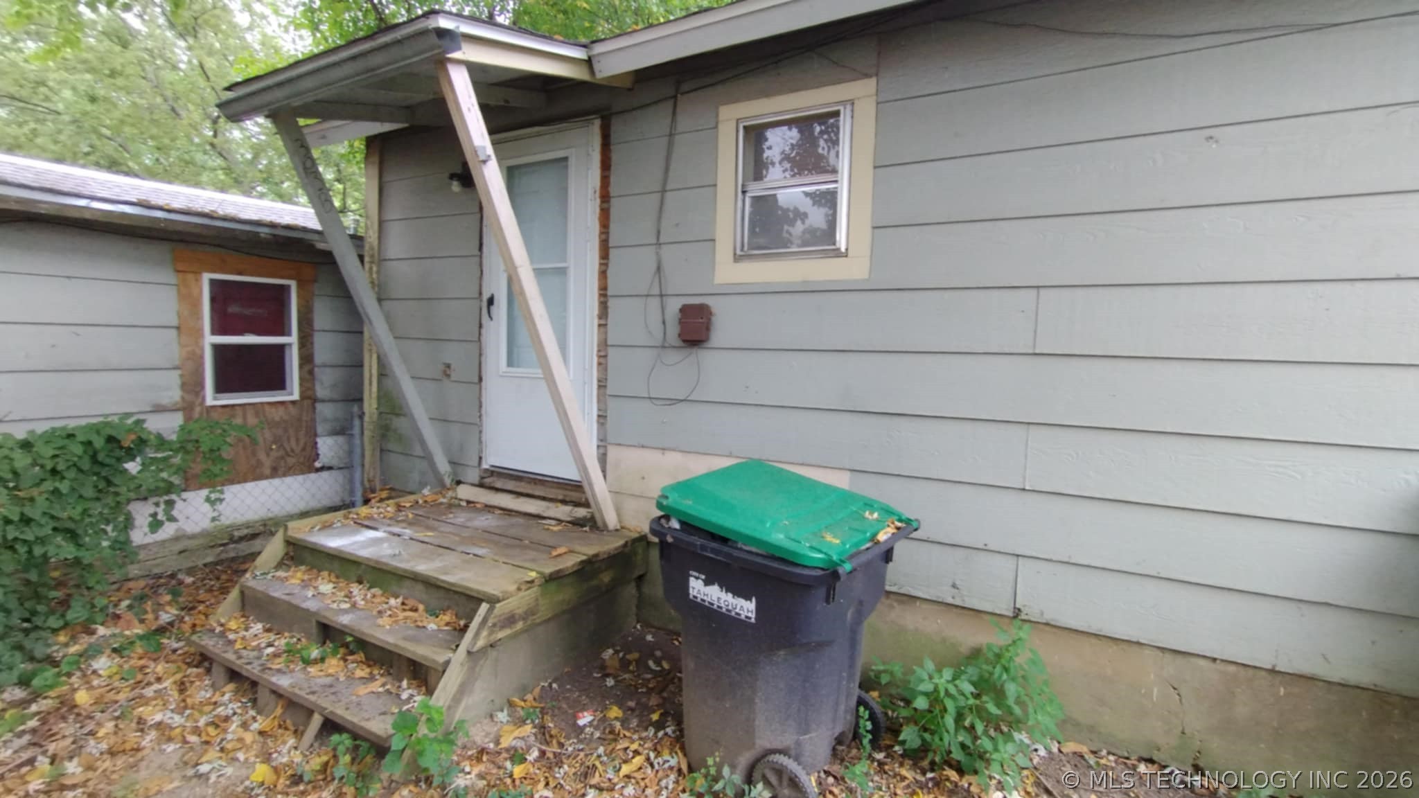 303 S Bluff Tahlequah OK 74464