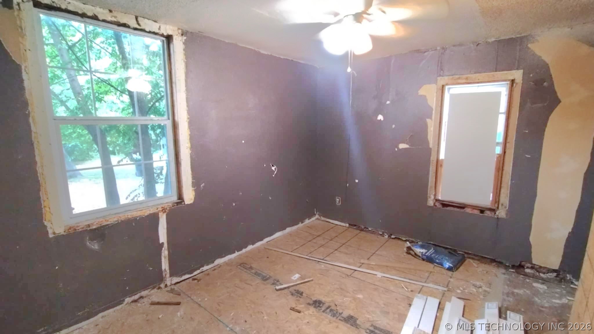 303 S Bluff Tahlequah OK 74464
