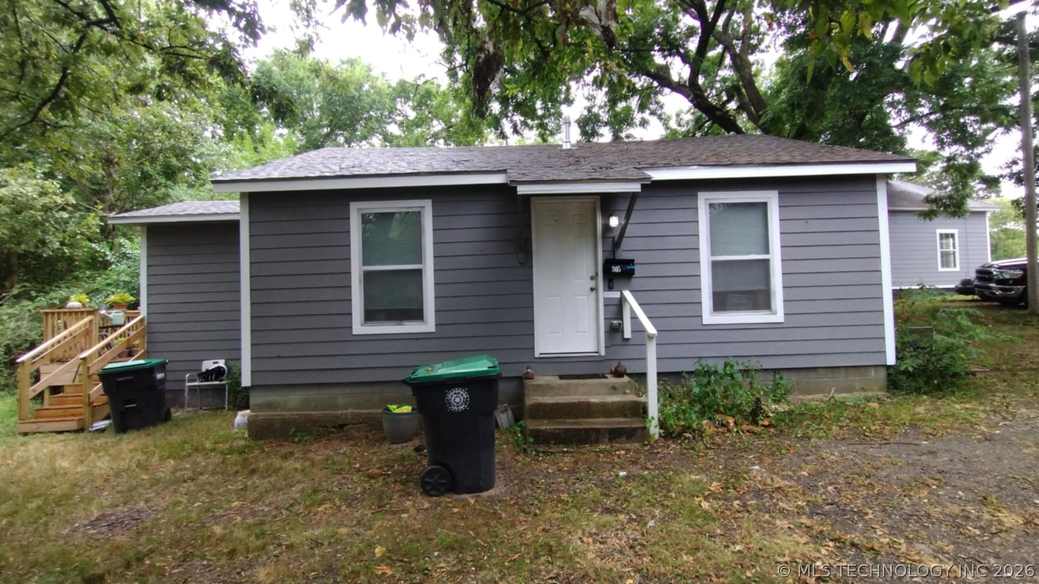 303 S Bluff Tahlequah OK 74464