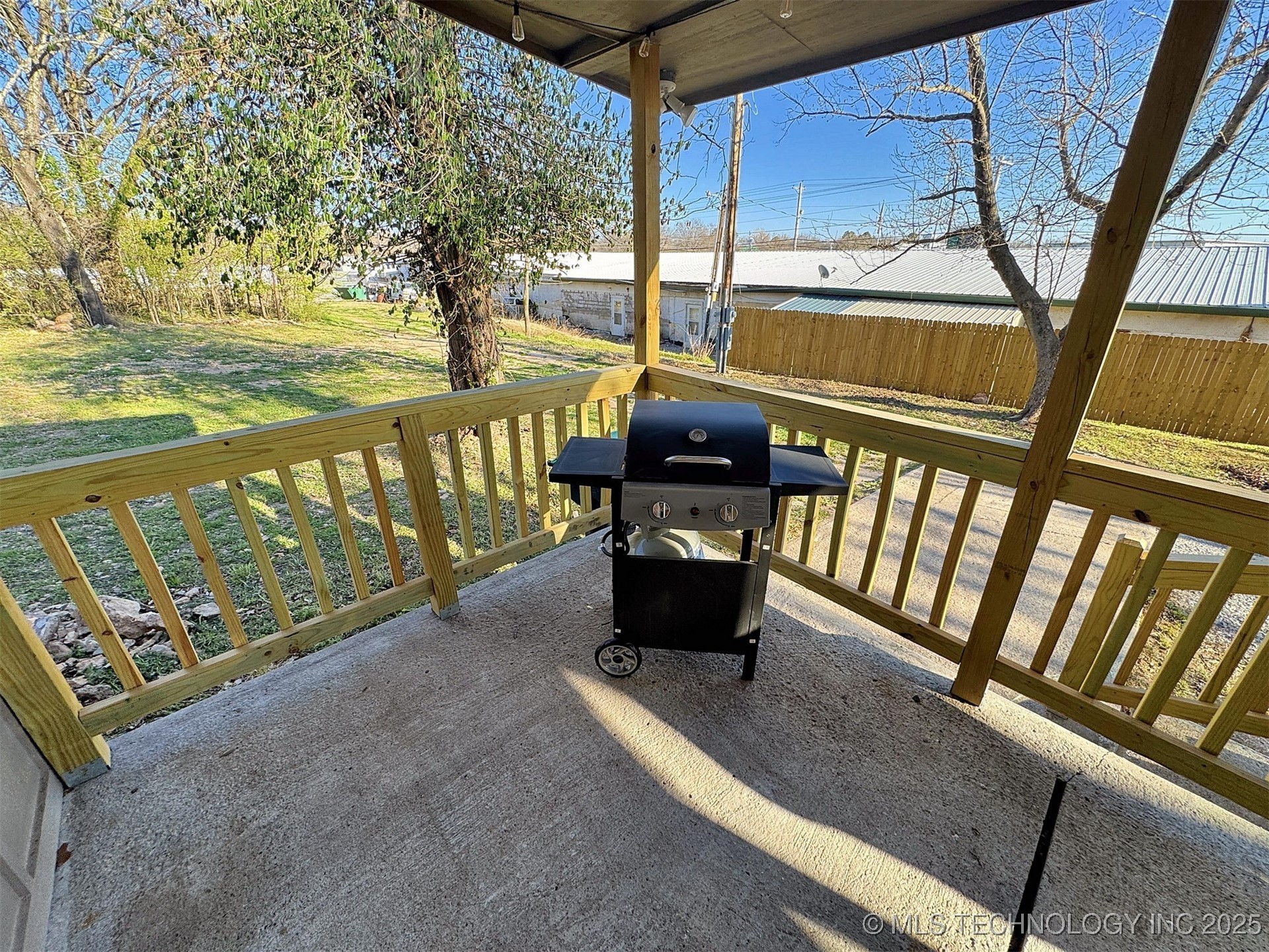 112 W Allen Road Tahlequah OK 74464