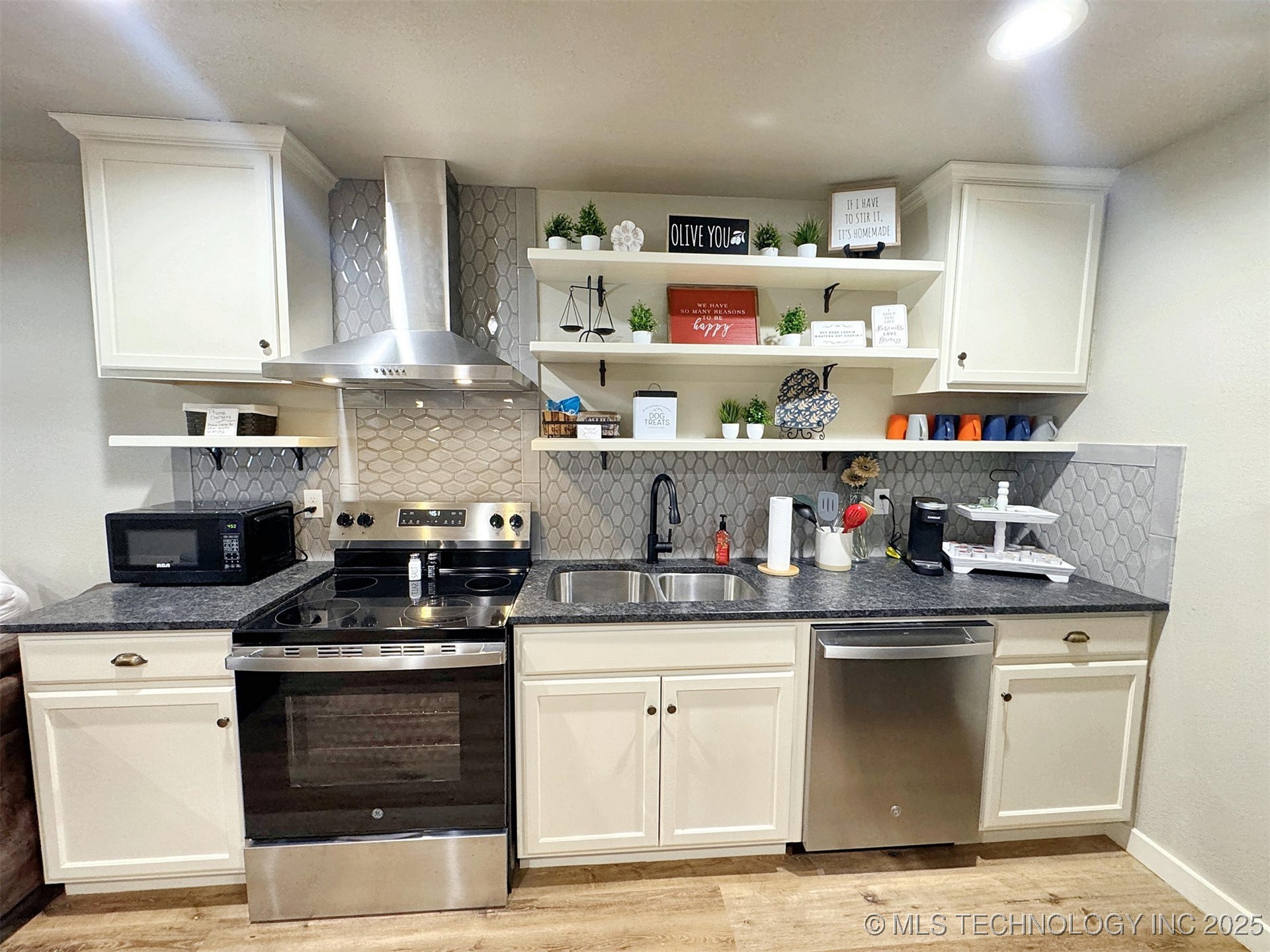 112 W Allen Road Tahlequah OK 74464
