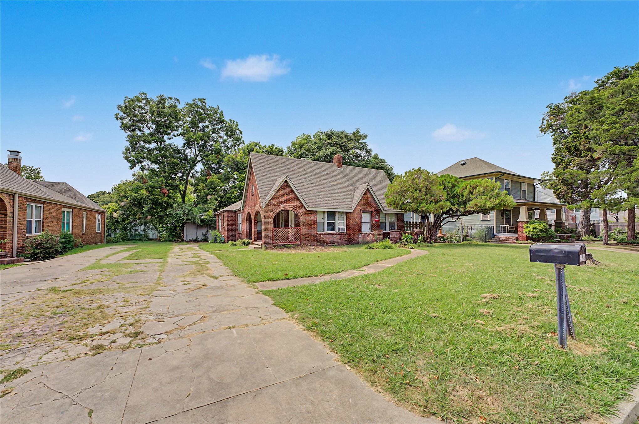 1216 S Birmingham Avenue E Tulsa OK 74104