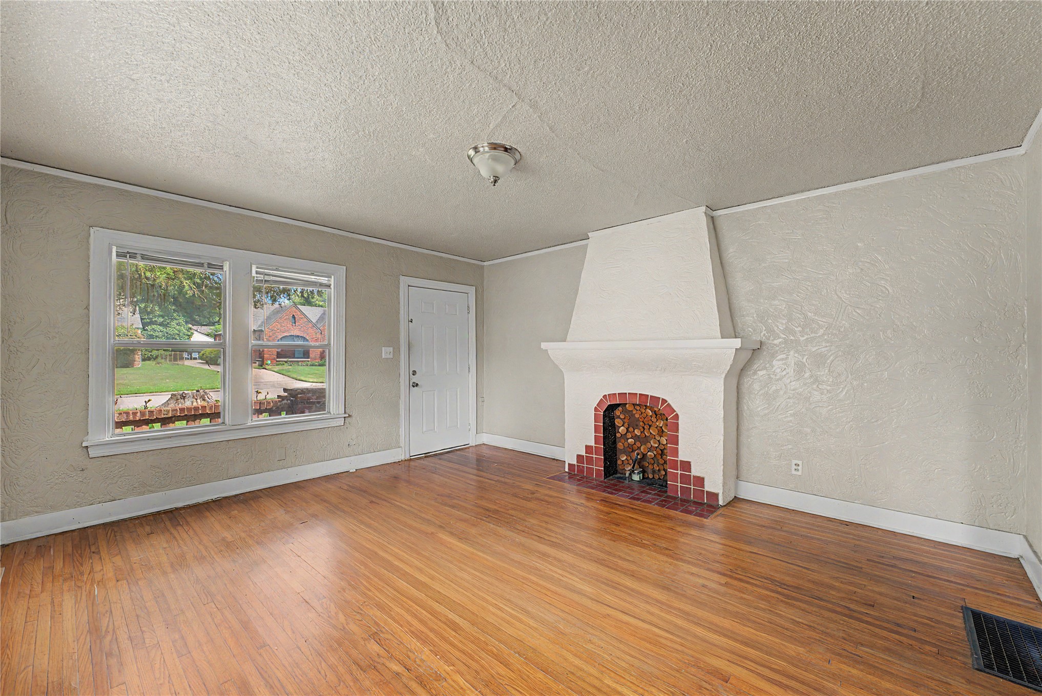 1216 S Birmingham Avenue E Tulsa OK 74104