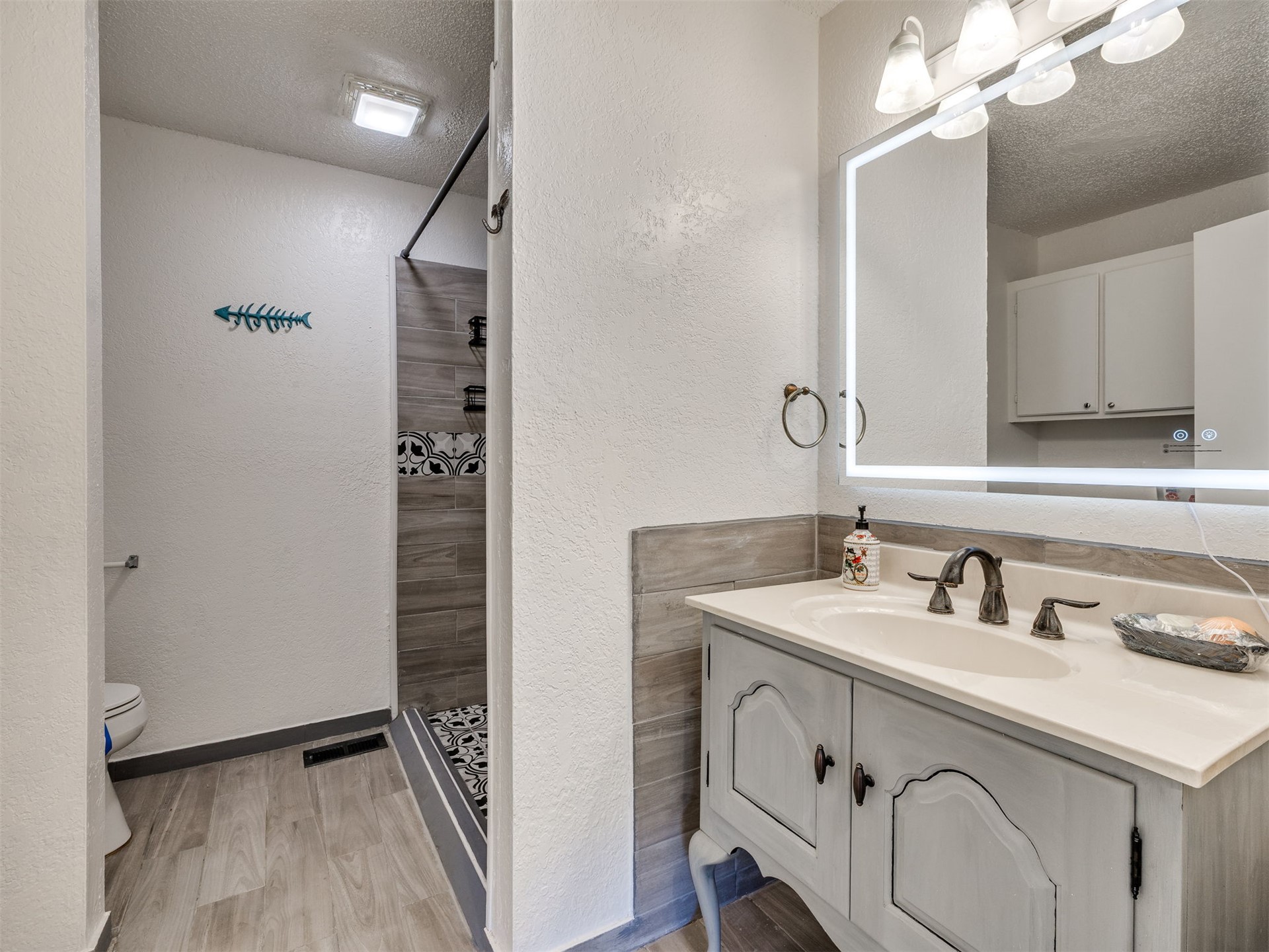 24 W Rachel Street Bixby OK 74008