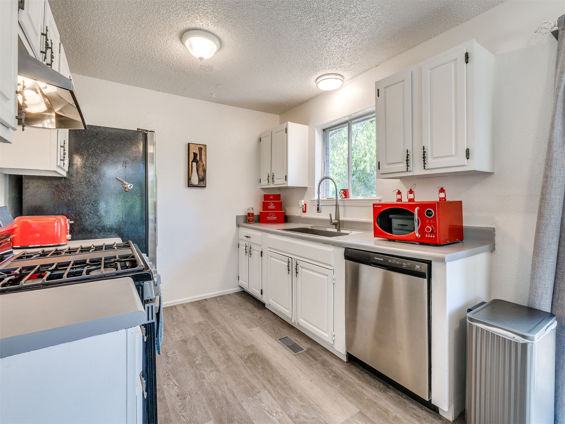 24 W Rachel Street Bixby OK 74008