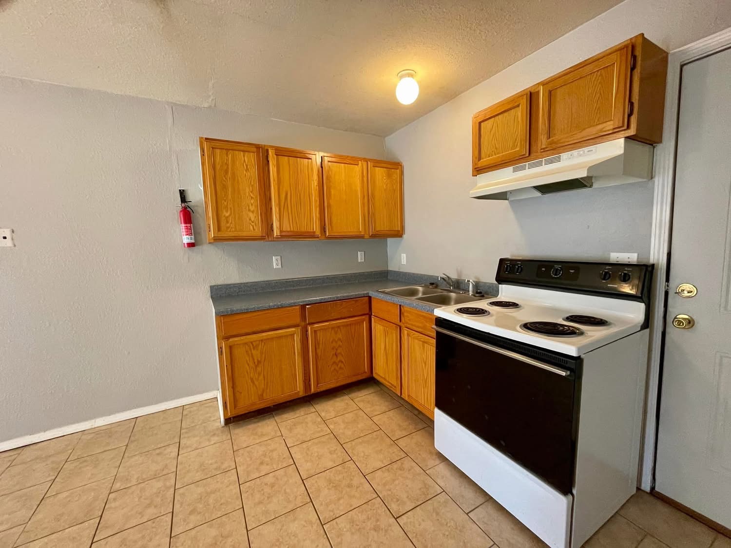 312 S B Davis OK 73030